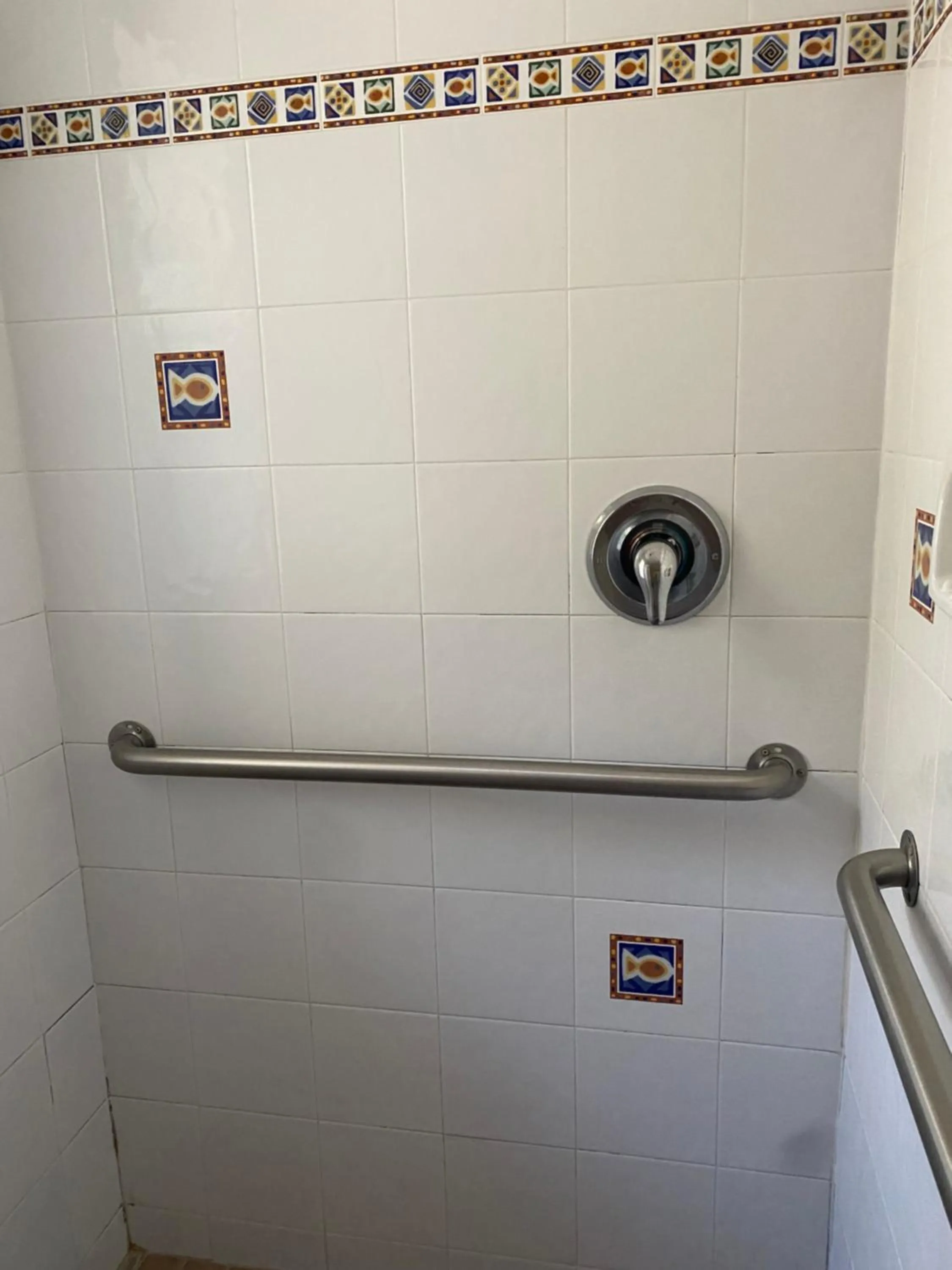 Shower in Pirates Pointe Resort