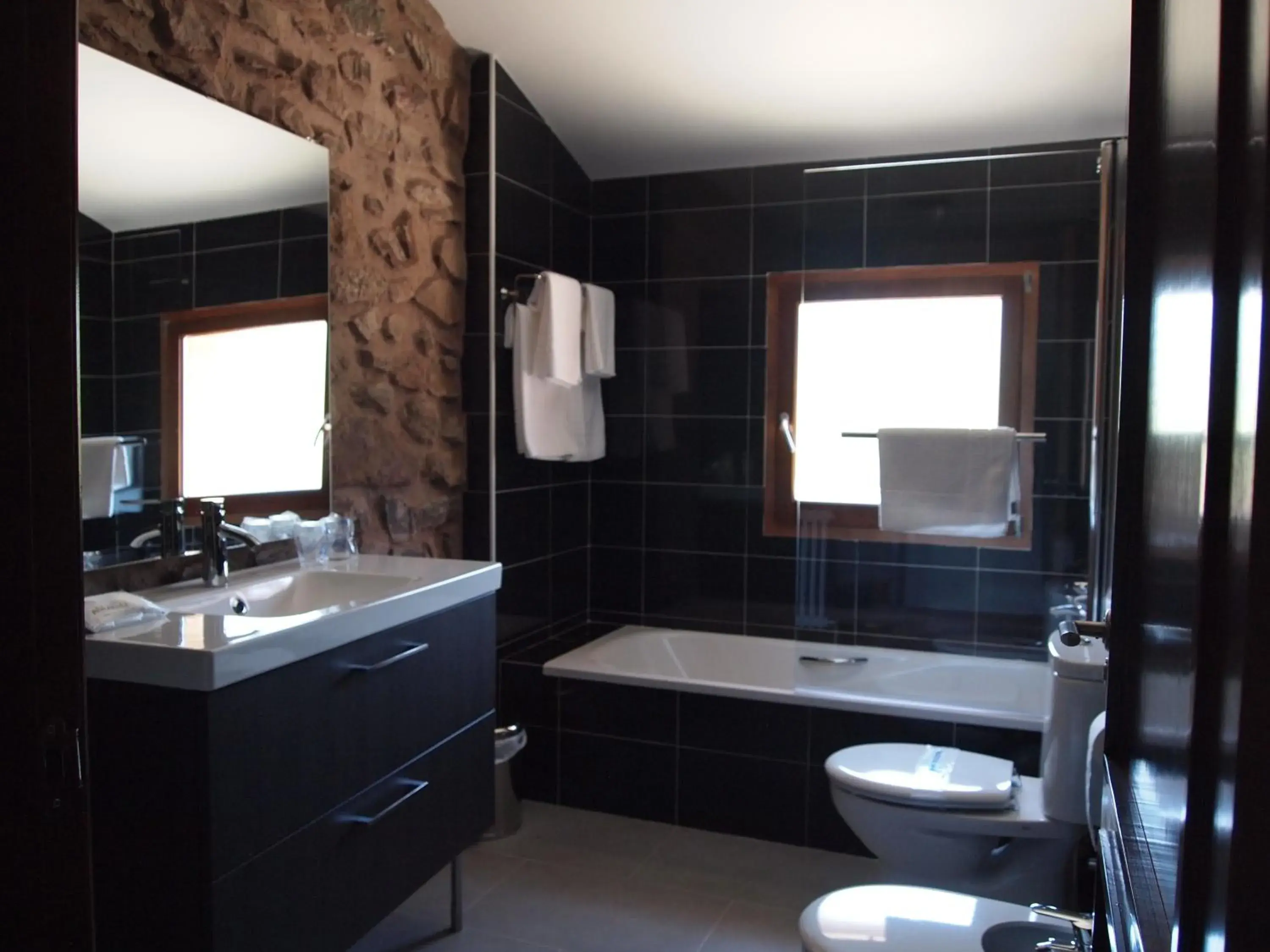 Double or Twin Room in Posada Real La Almazuela Double or Twin Room in Posada Real La Almazuela