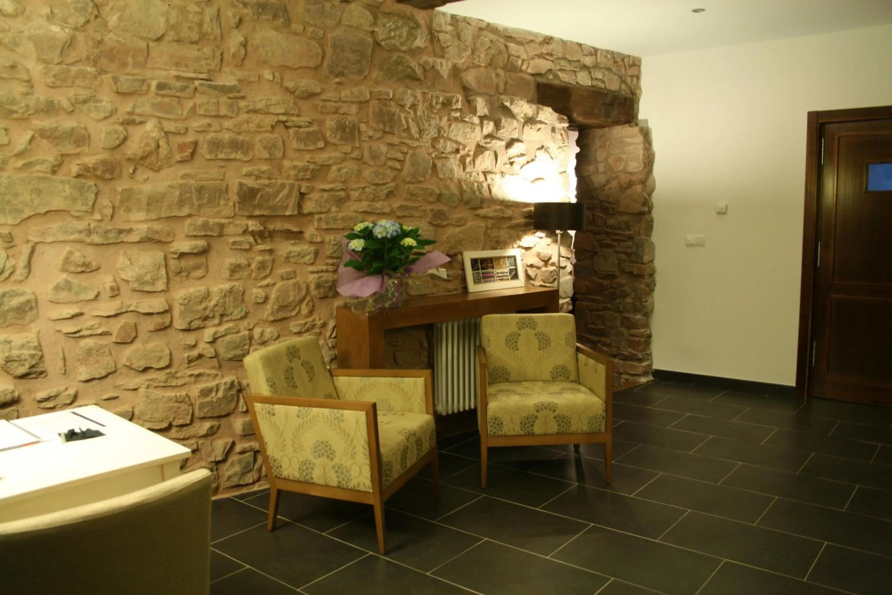 Lobby or reception in Posada Real La Almazuela