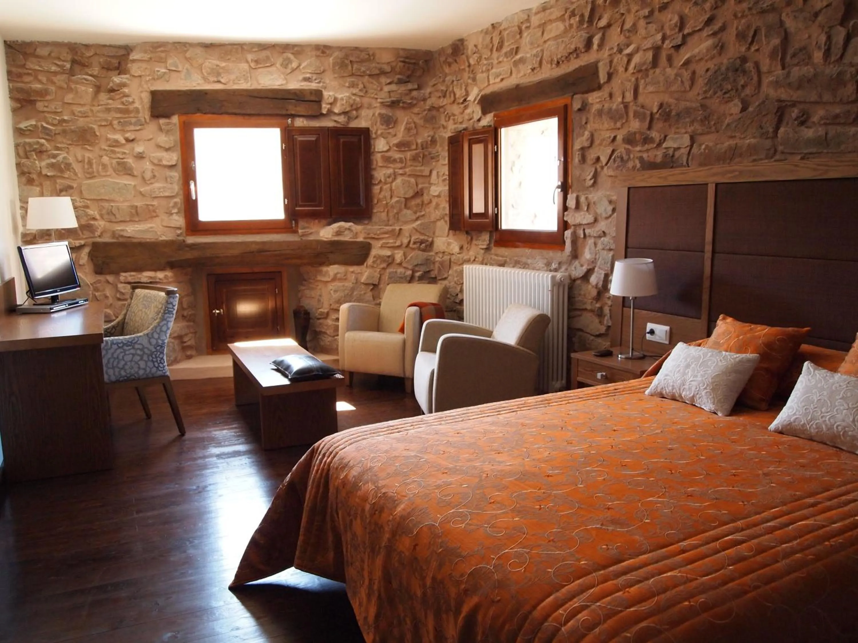 Bedroom, Bed in Posada Real La Almazuela