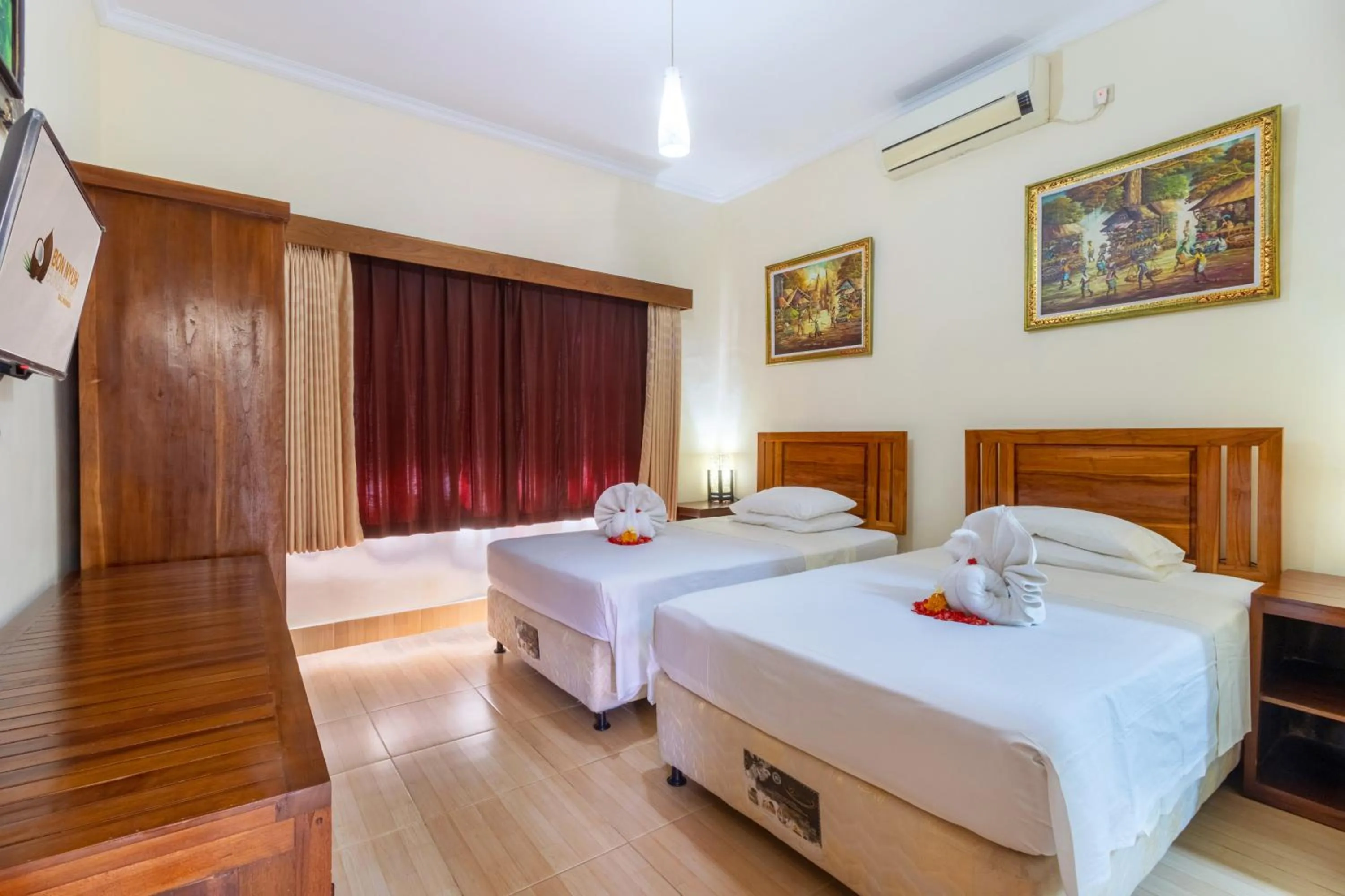 Bed in Bon Nyuh Bungalows