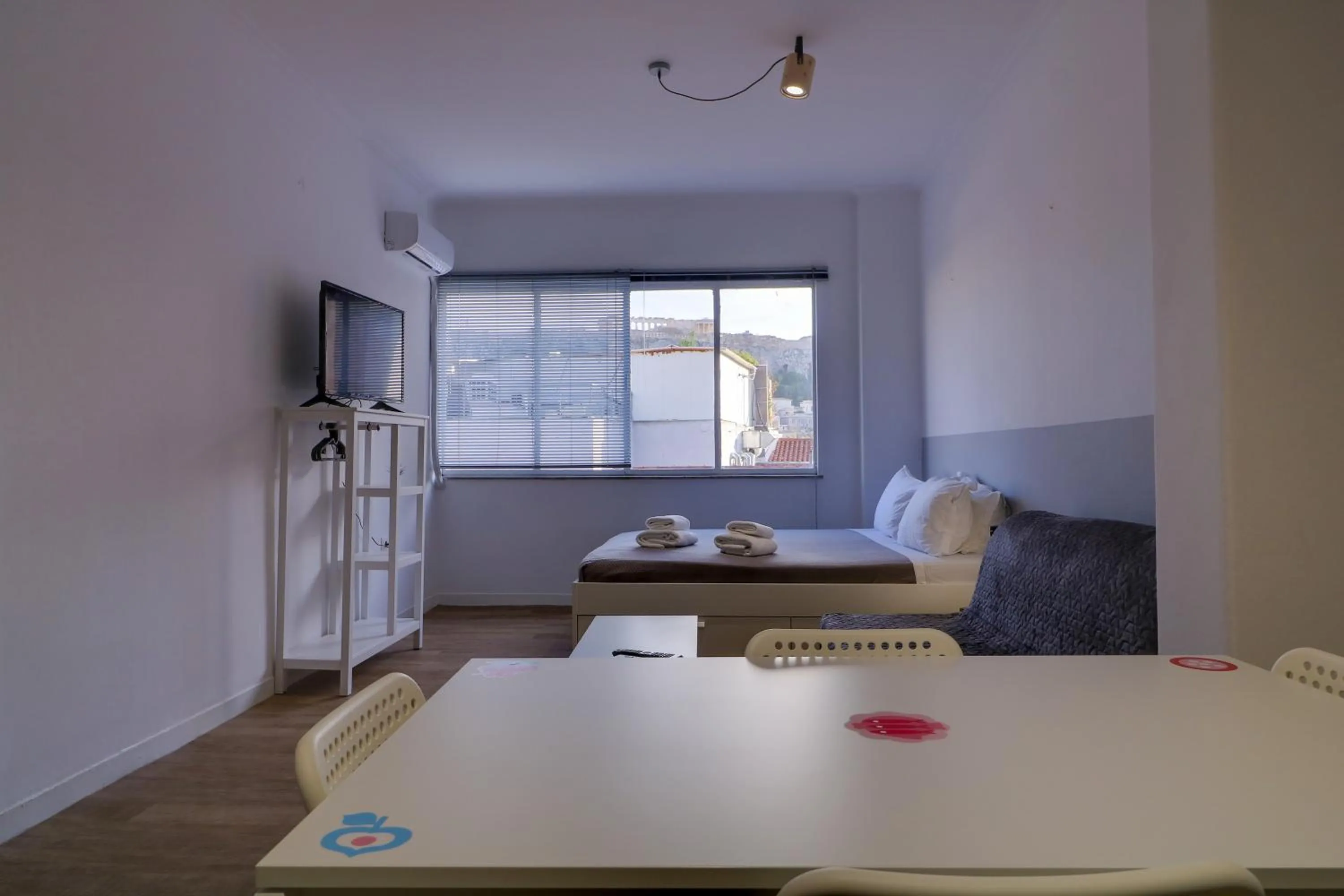 Photo of the whole room in apartotel.acropolis.view