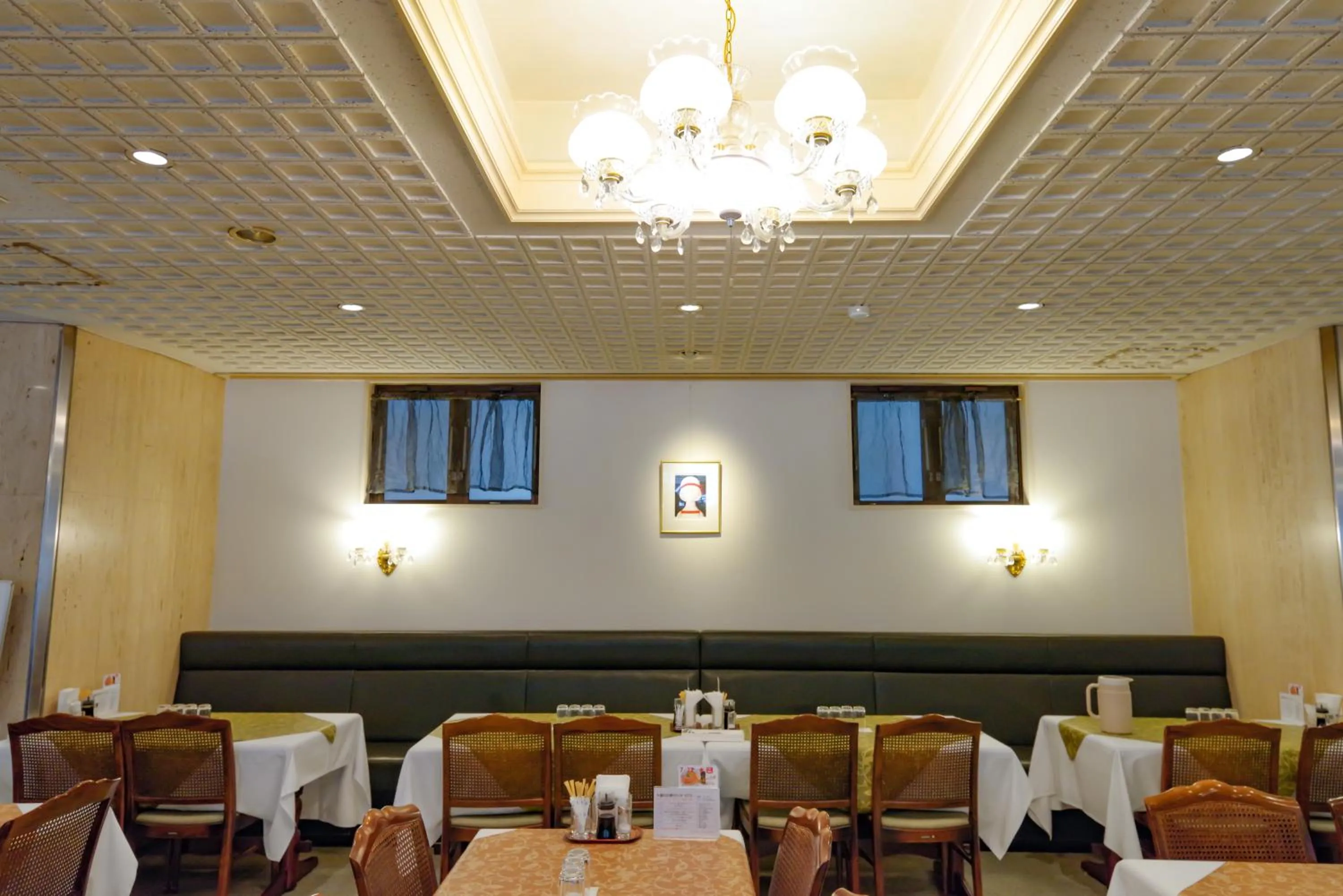 Restaurant/places to eat in Reisenkaku Hotel Ekimae