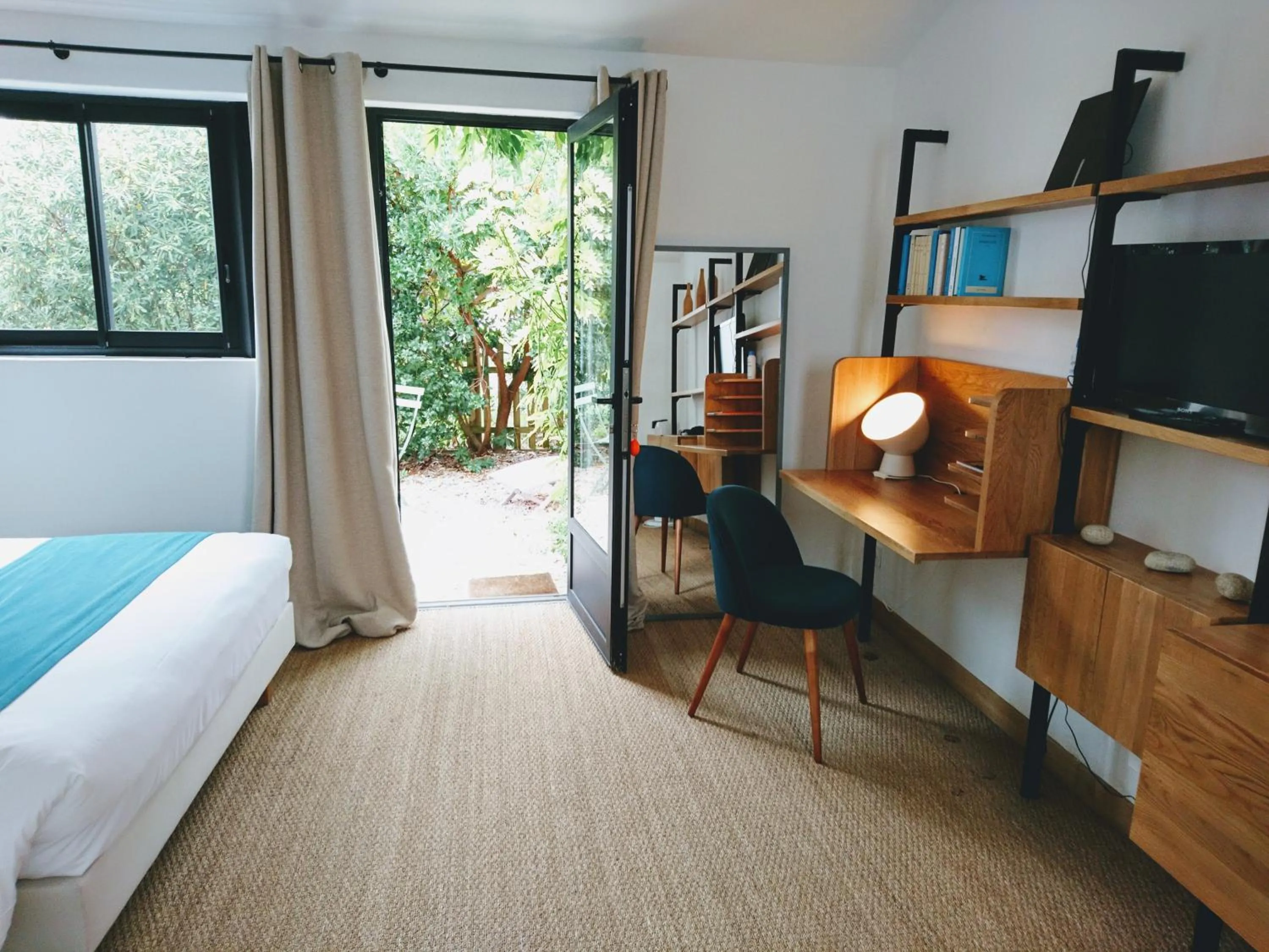 Bedroom, Bed in Accostage Hôtel Plage de la Concurrence