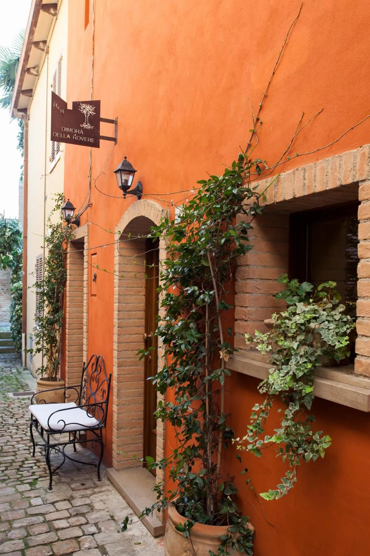 Property building in Dimora della Rovere