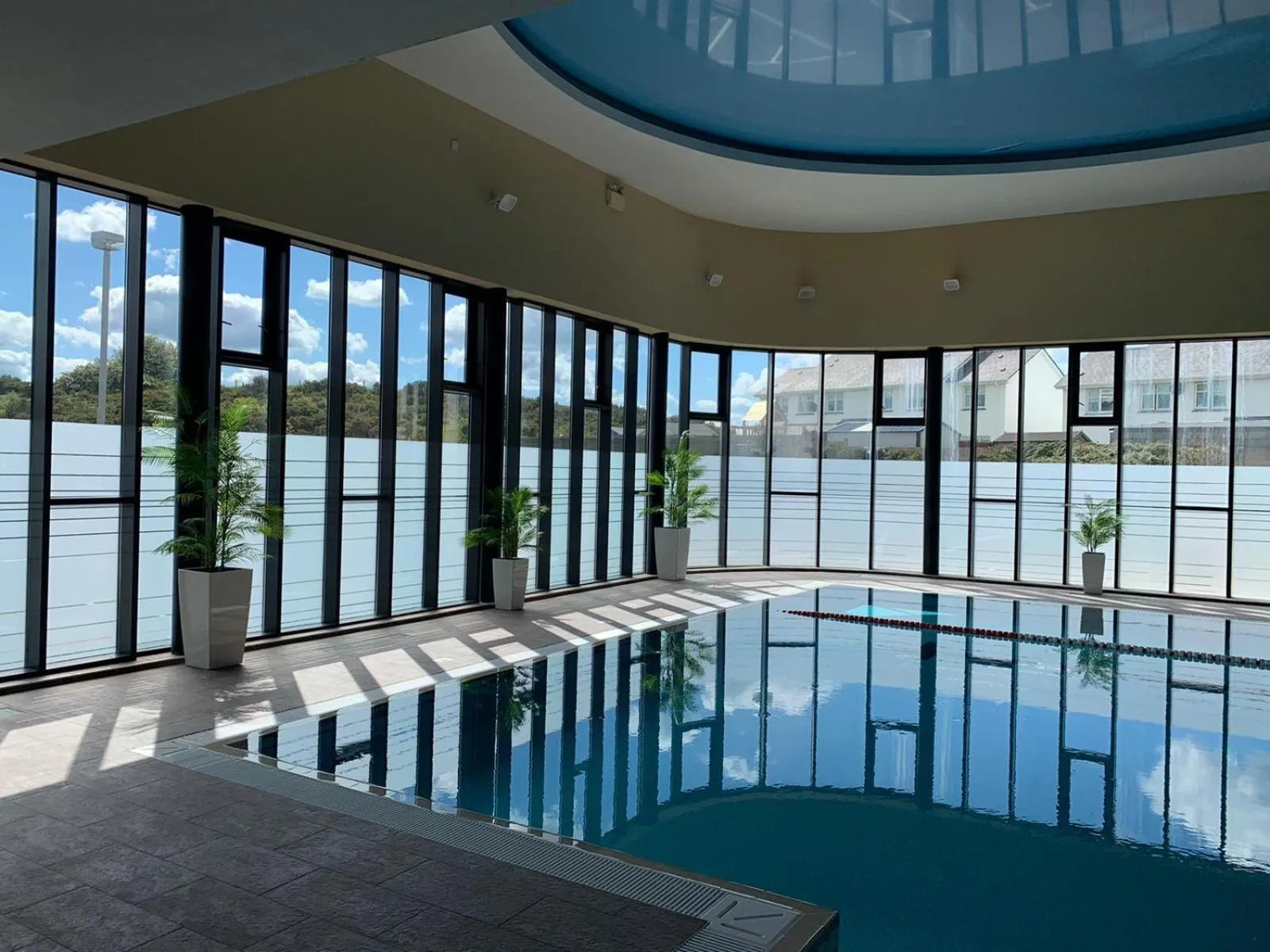 Swimming pool in Athlone Springs Hotel