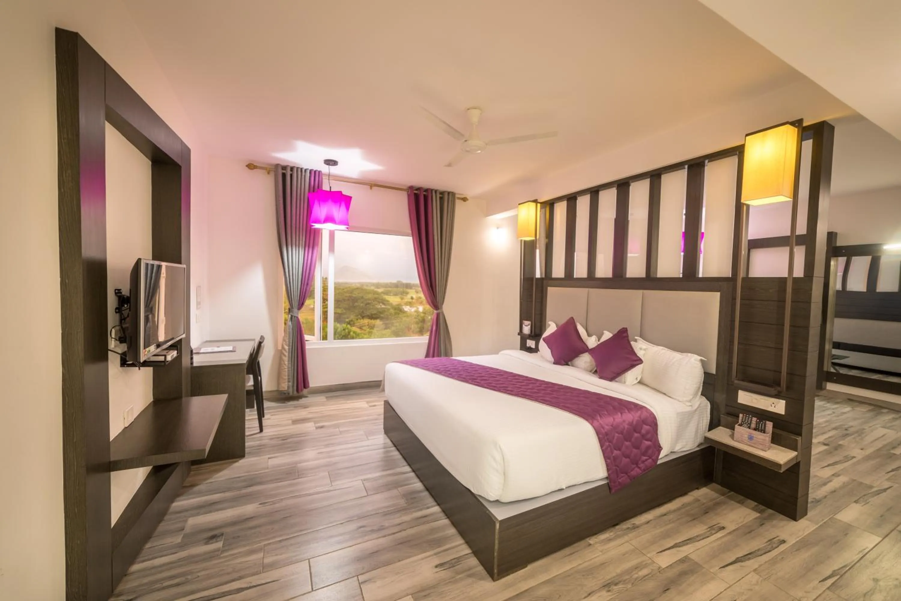 Bed in Hotel Visakka Palani