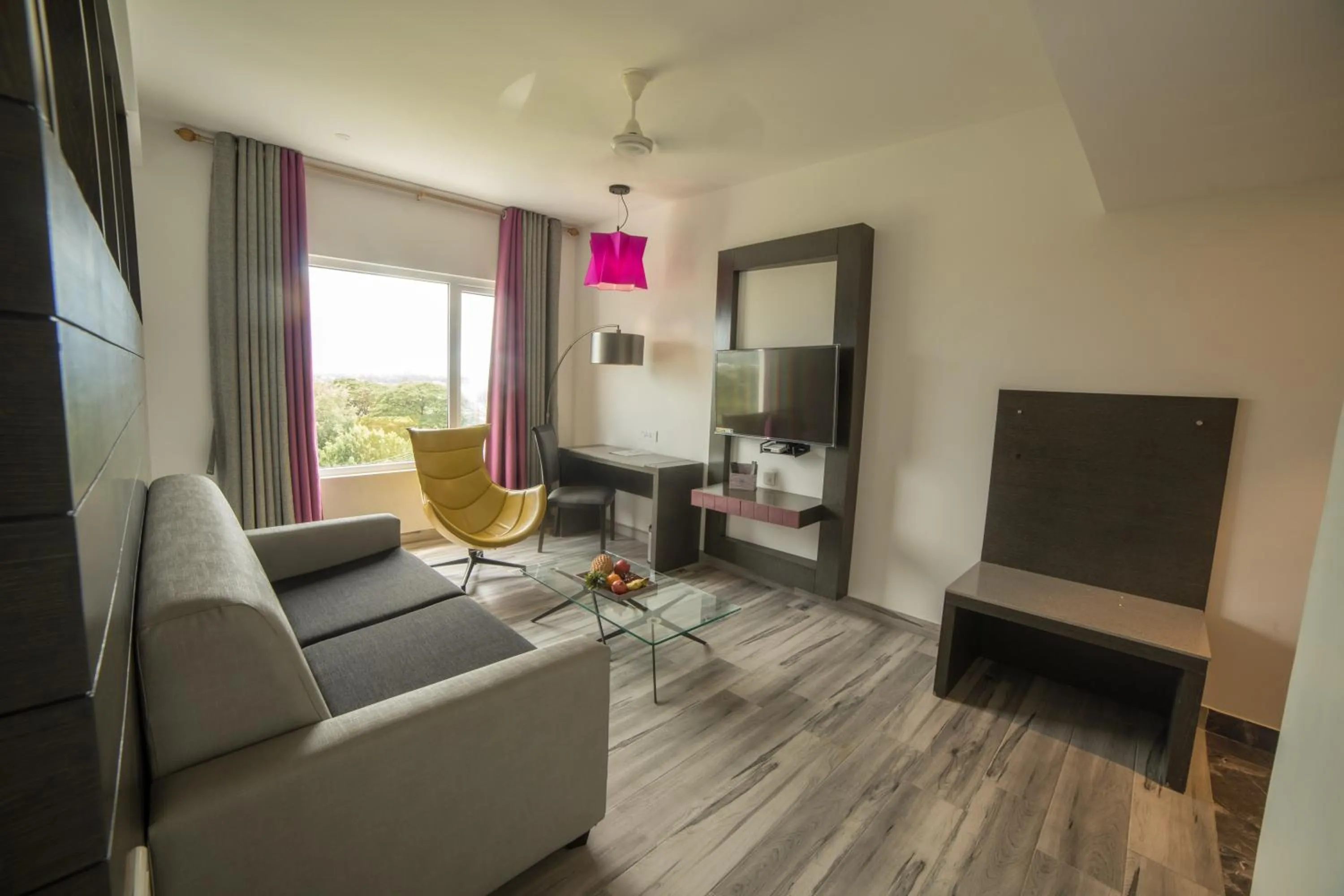 Living room in Hotel Visakka Palani