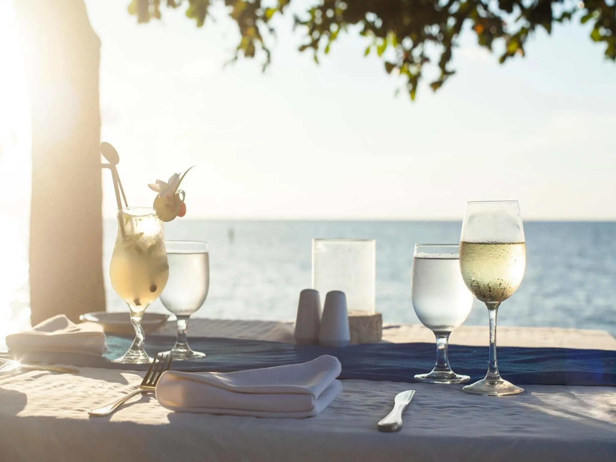 Restaurant/places to eat in The Lovina