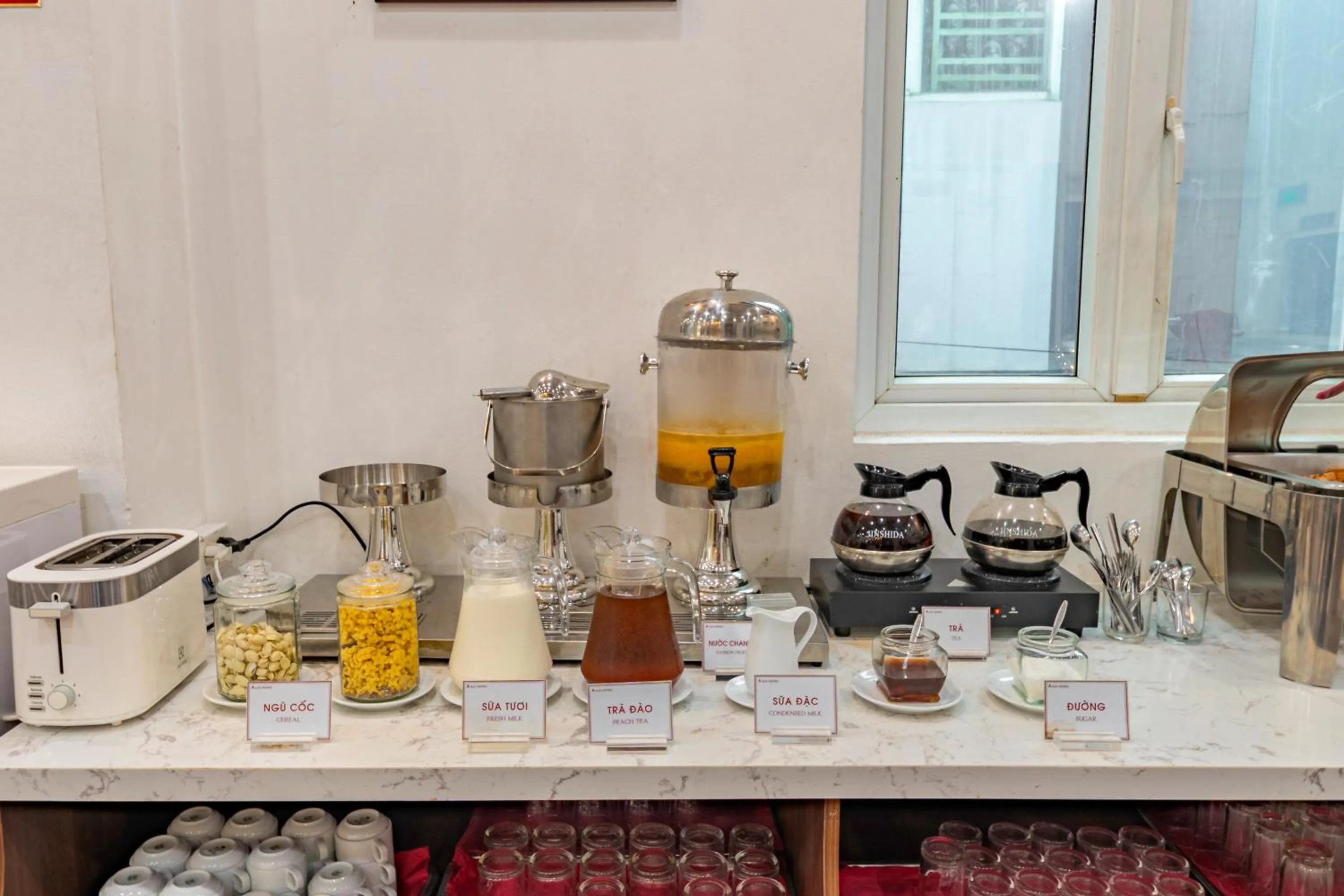 Restaurant/places to eat in A25 Hotel -137 Nguyễn Du - Đà Nẵng