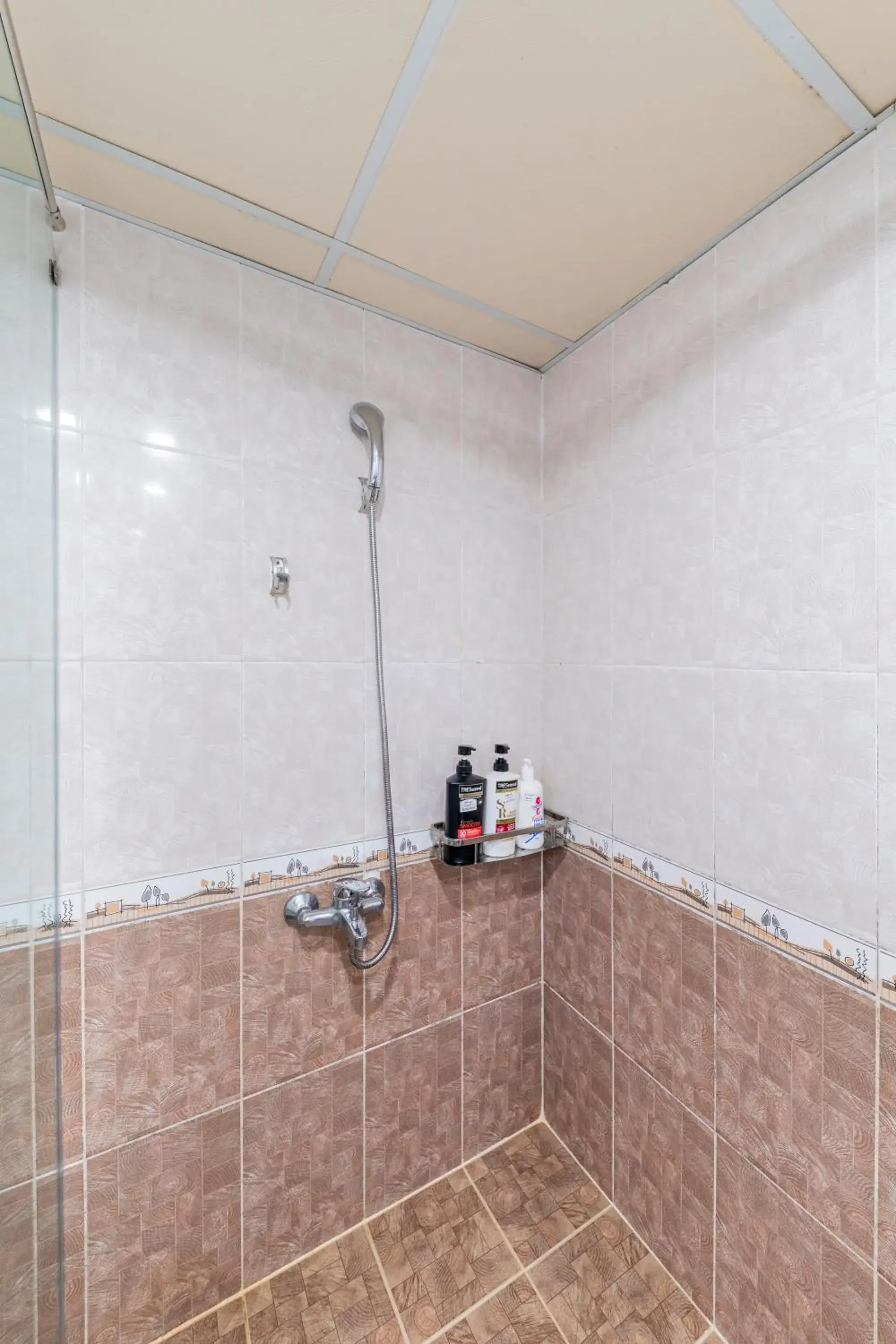 Bathroom in A25 Hotel -137 Nguyễn Du - Đà Nẵng Bathroom in A25 Hotel -137 Nguyễn Du - Đà Nẵng