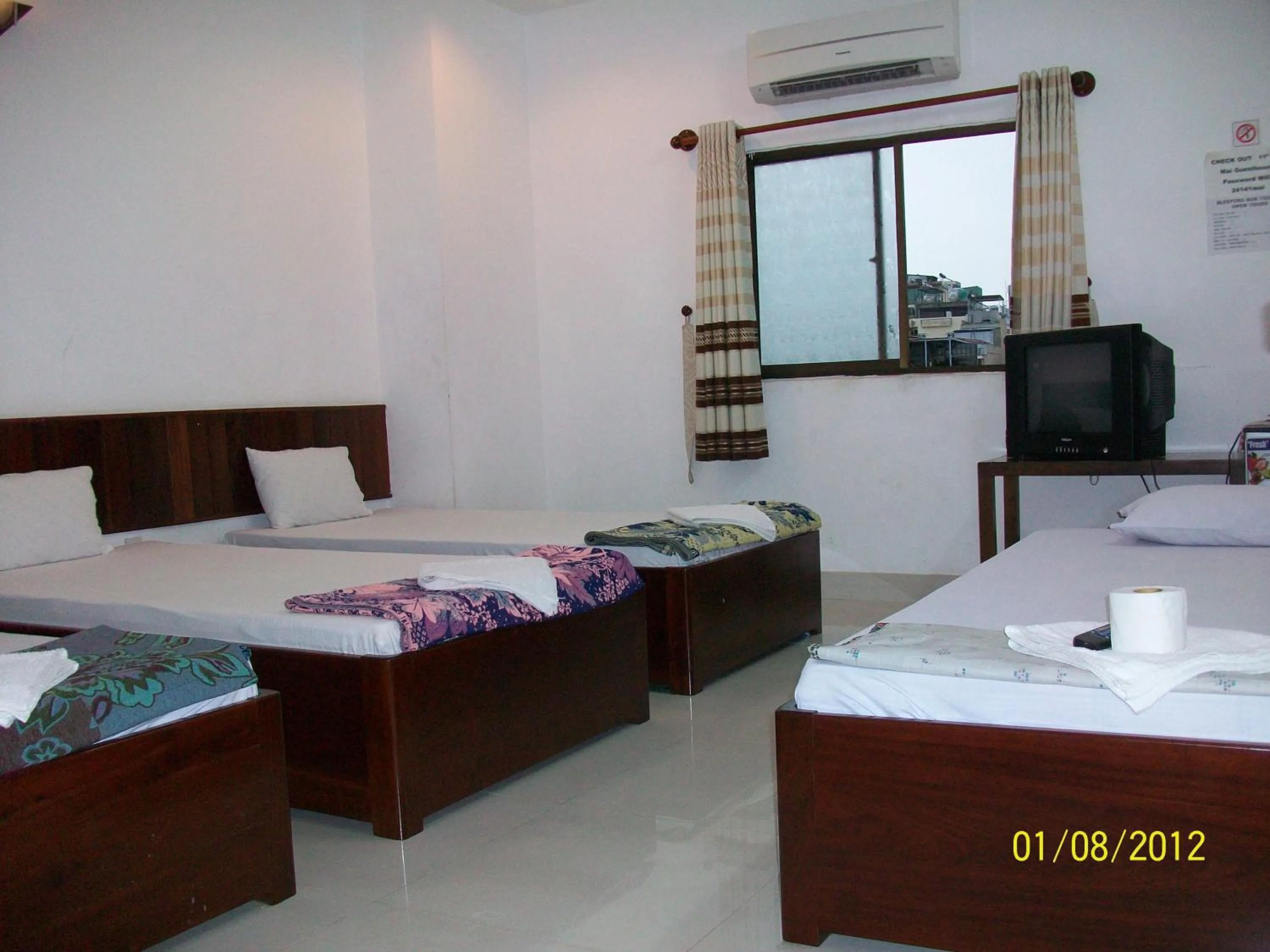 Bed in Mai Guest House