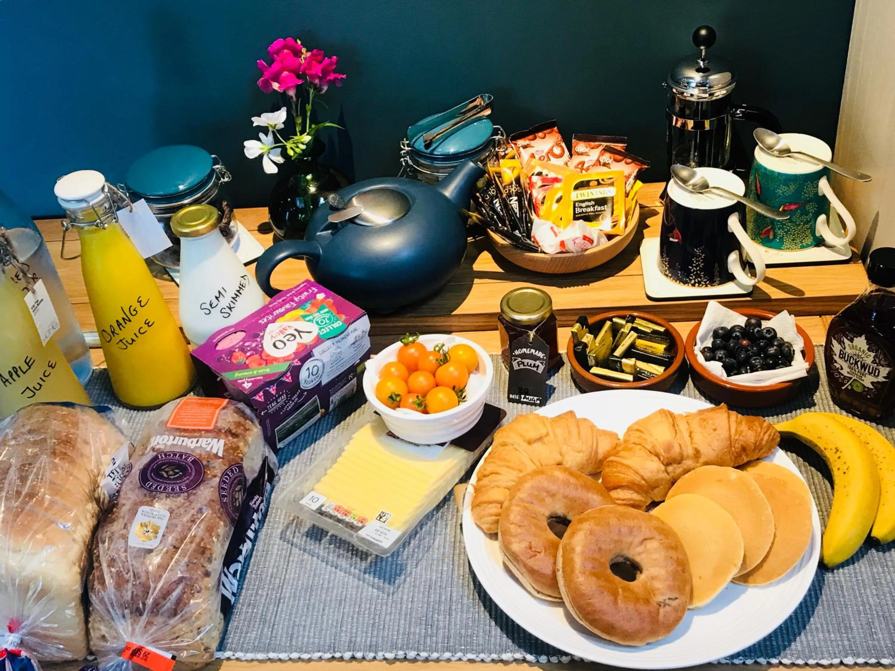 Continental breakfast in Corner House Luxury BnB