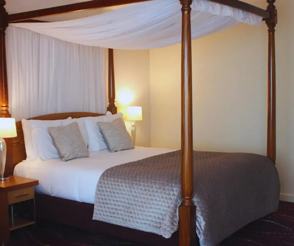 Standard Suite in Louis Fitzgerald Hotel Standard Suite in Louis Fitzgerald Hotel