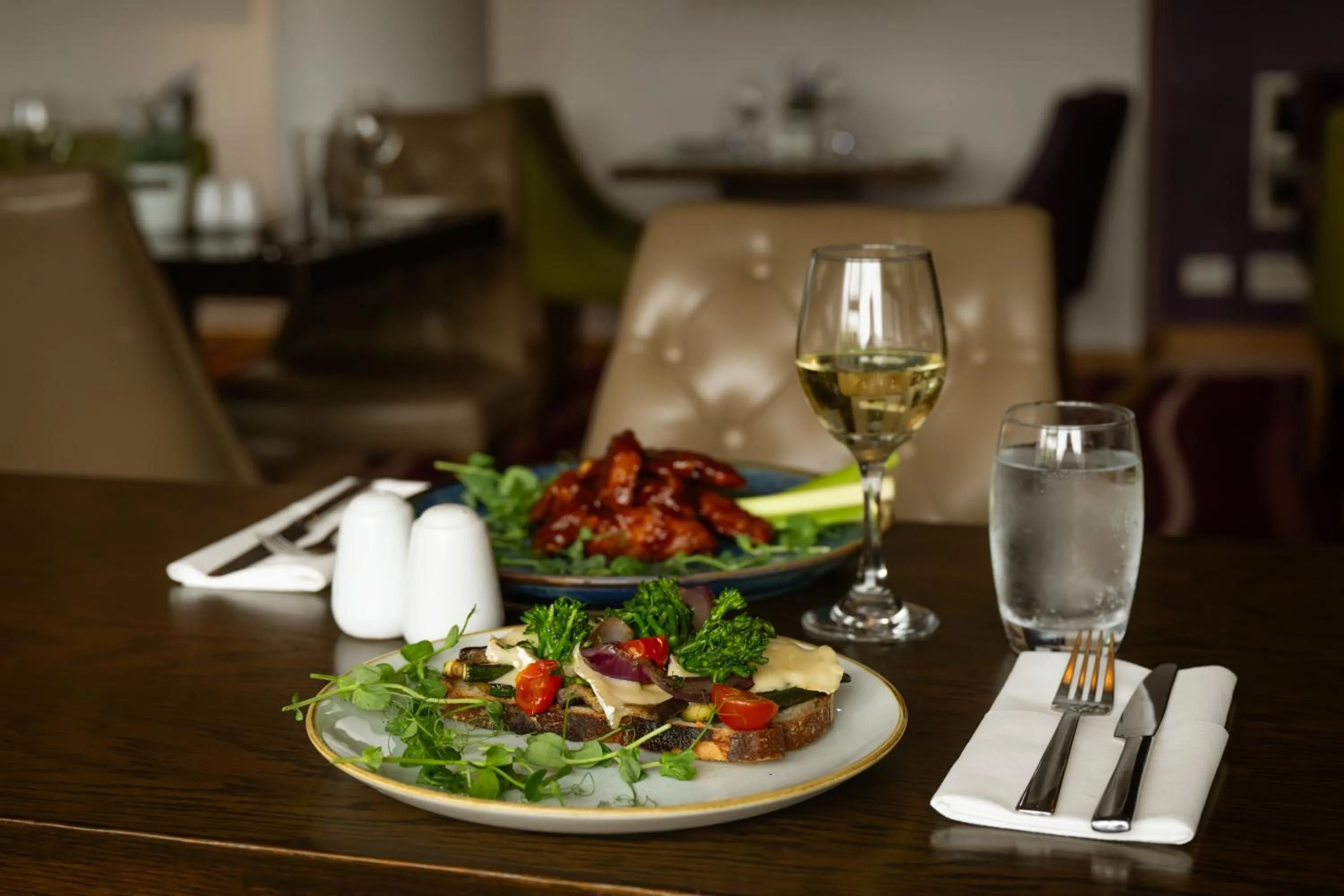 Dining area in Louis Fitzgerald Hotel