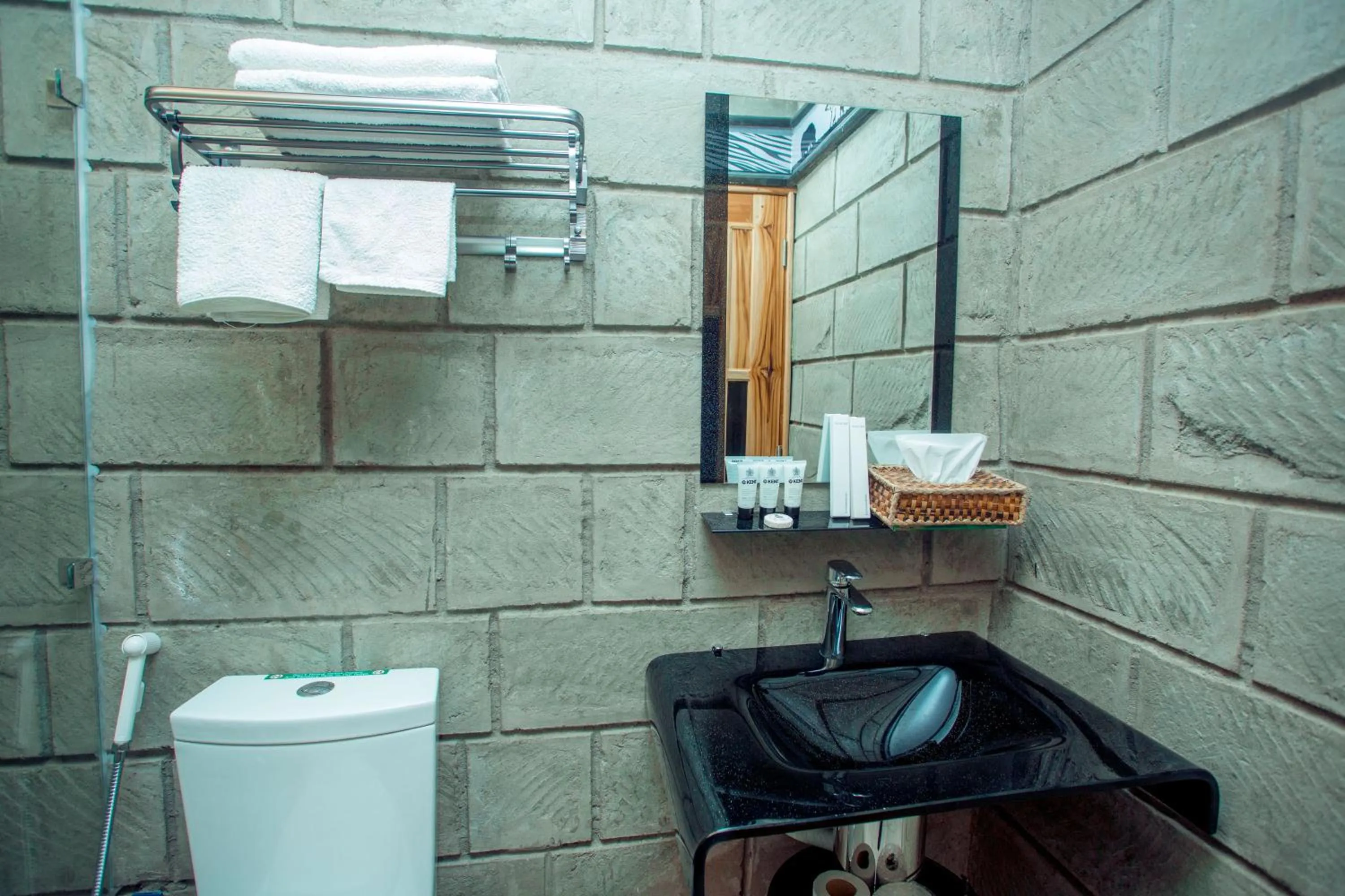 Fun Retreat Resort, Hotel and Ayurveda Spa