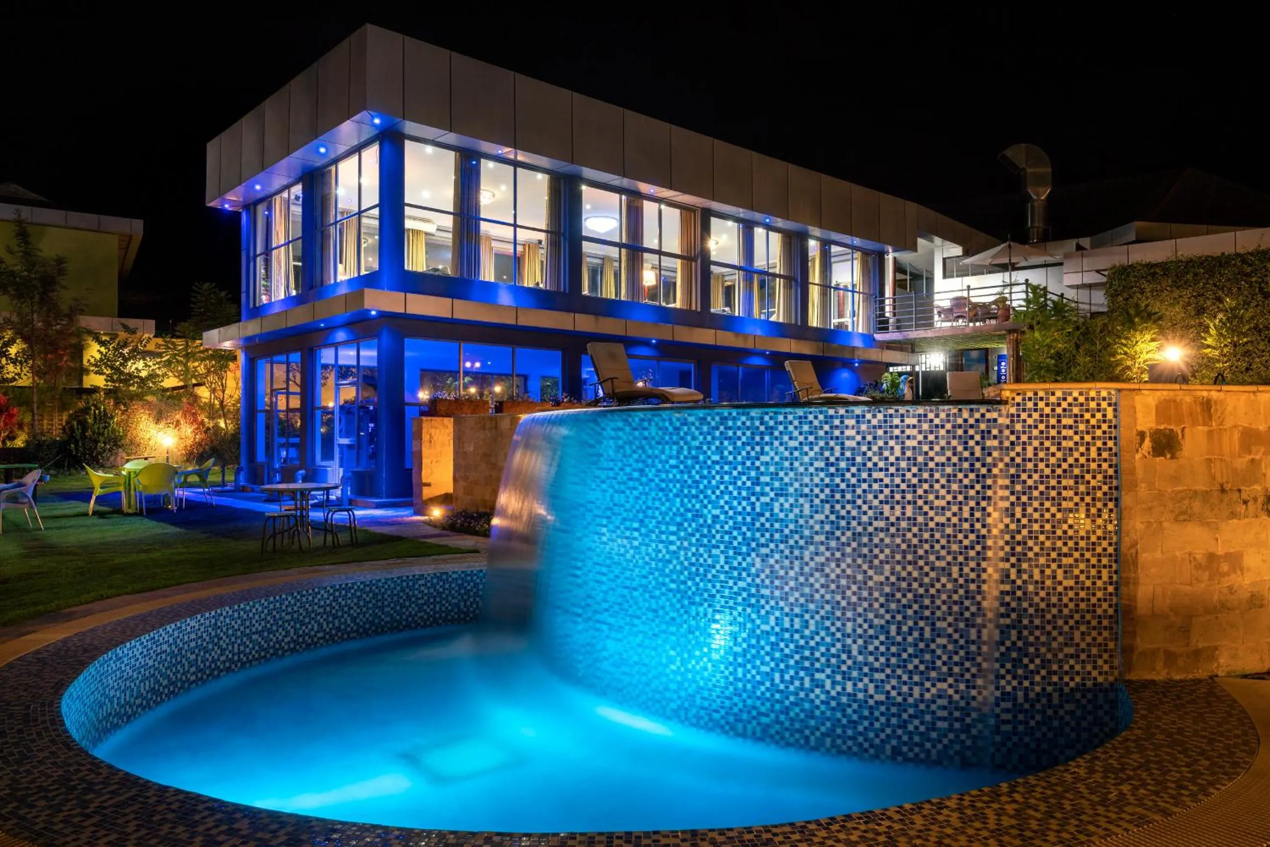 Pool view in Fun Retreat Resort, Hotel and Ayurveda Spa