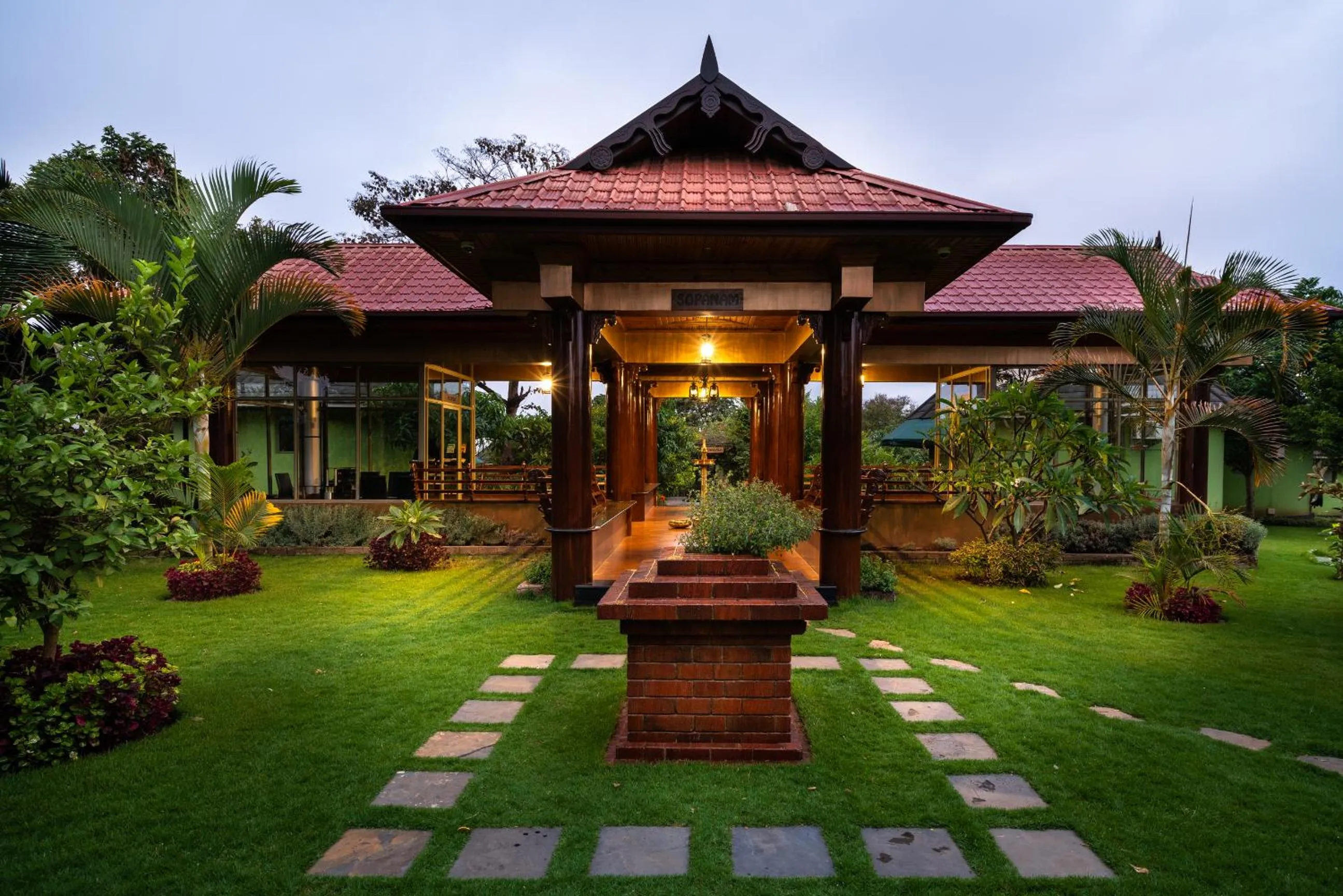 Fun Retreat Resort, Hotel and Ayurveda Spa
