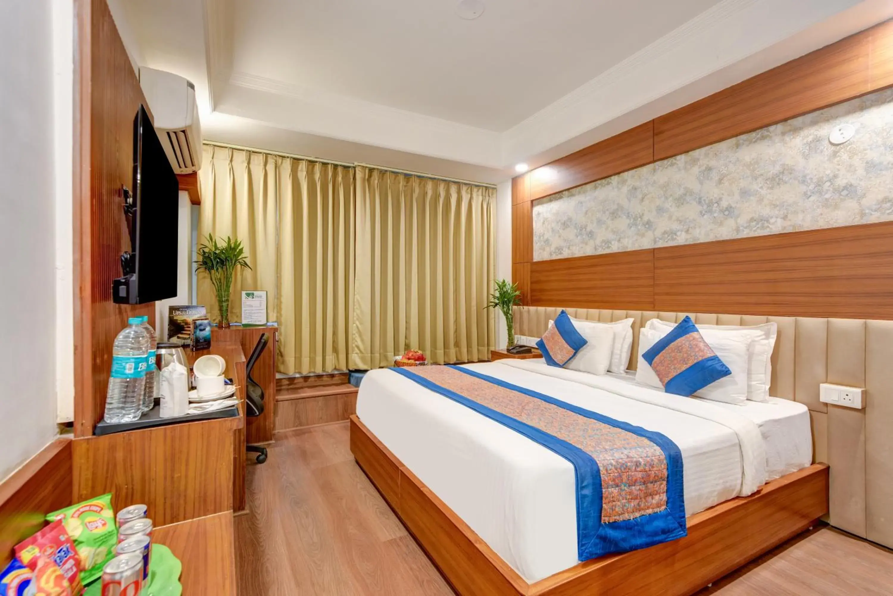 Photo of the whole room, Bed in Airport Hotel Grand Photo of the whole room, Bed in Airport Hotel Grand