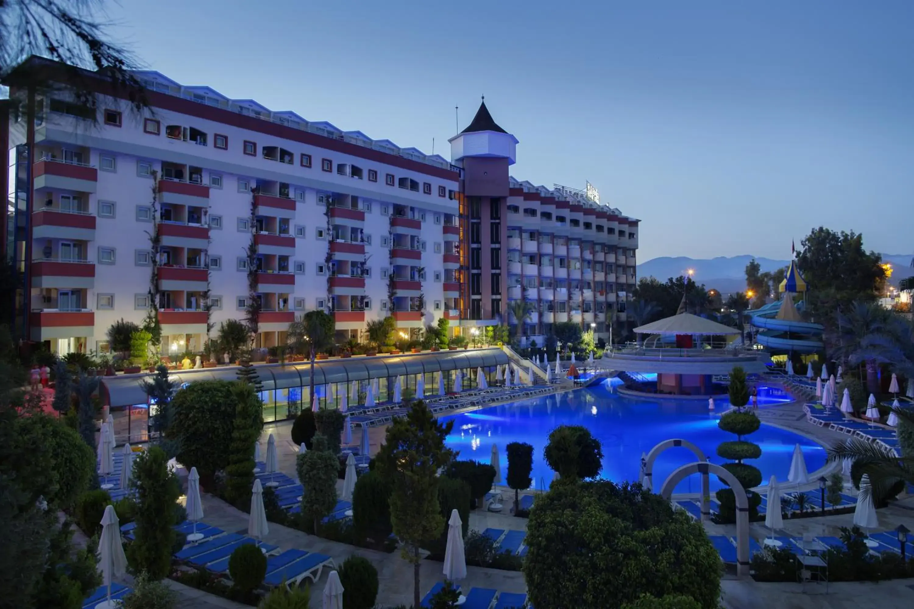 Property building, Swimming Pool in Saphir Hotel & Villas