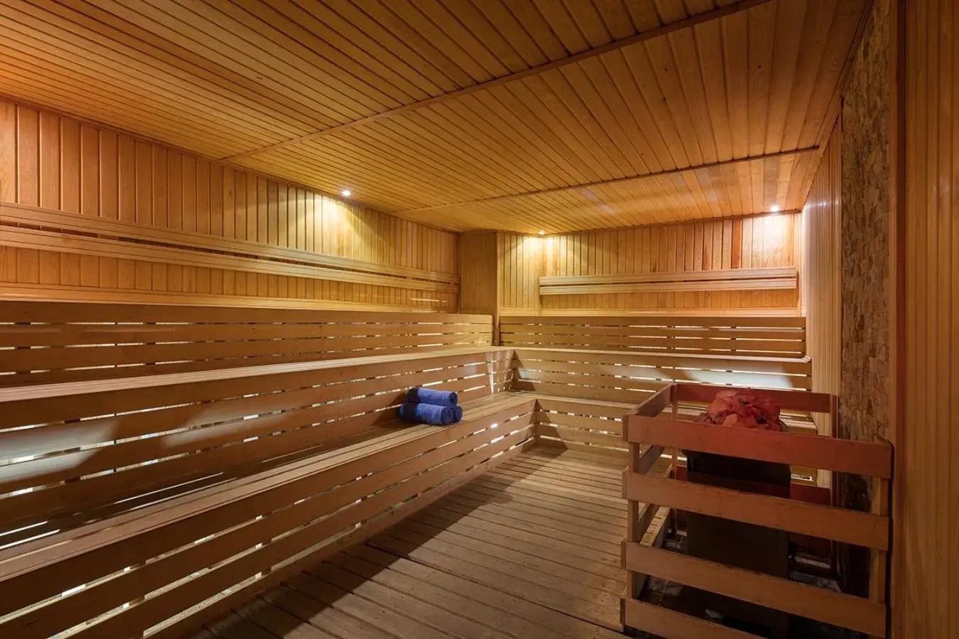 Sauna in Saphir Hotel & Villas