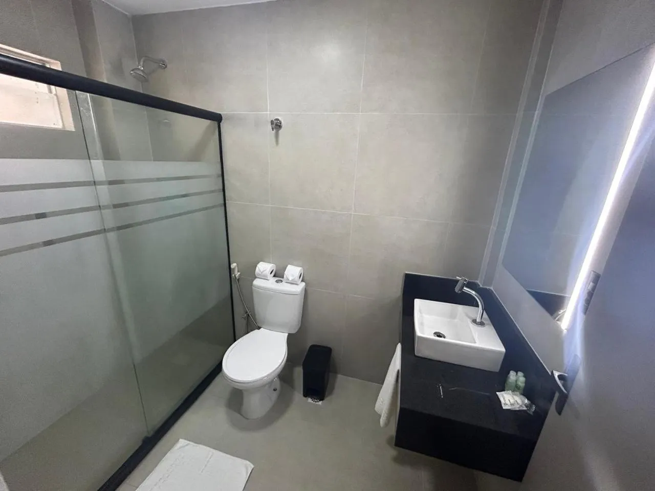 Bathroom in Hotel Maysa Caruaru