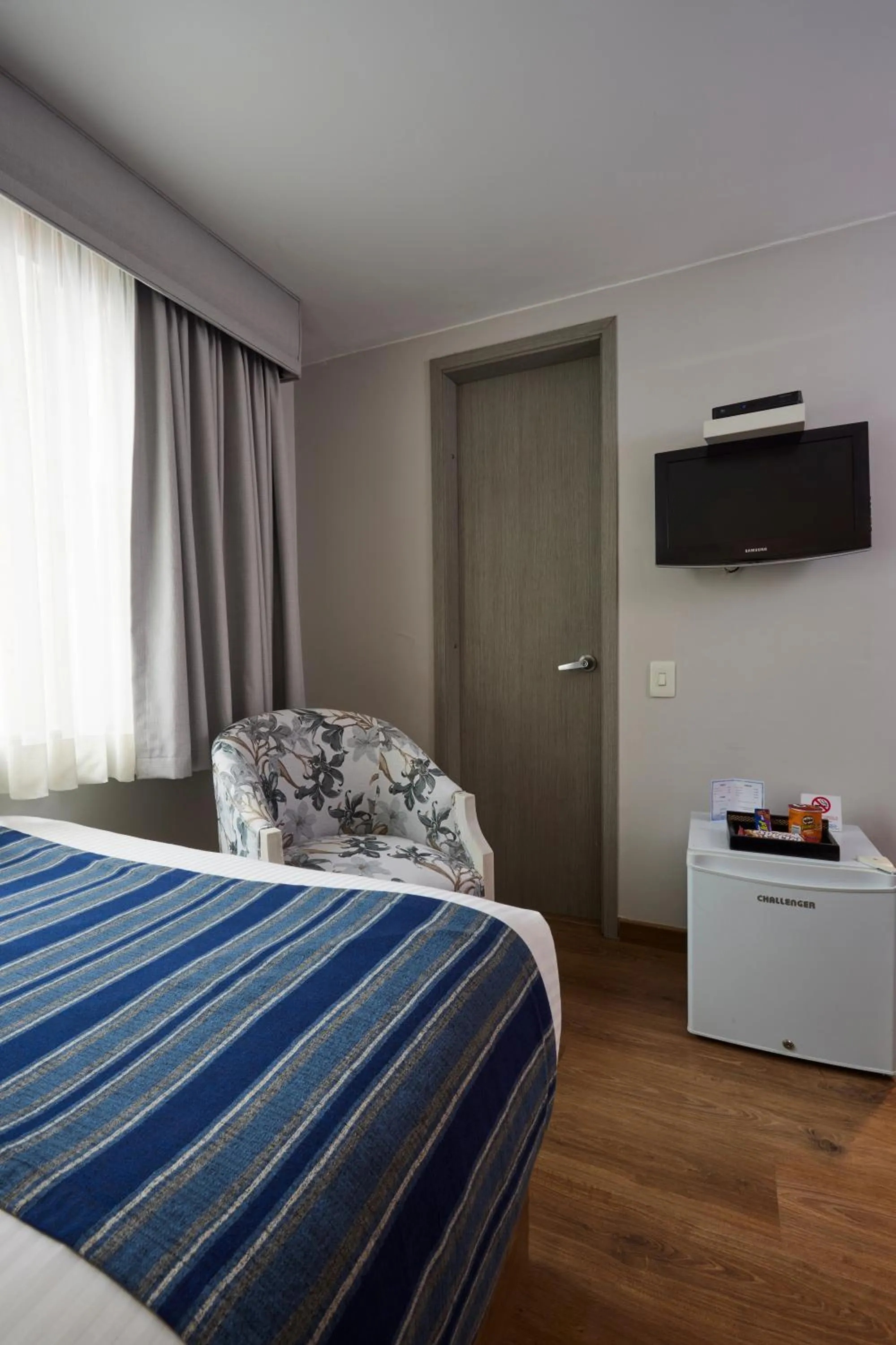 oven, Bed in Hotel Saint Simon