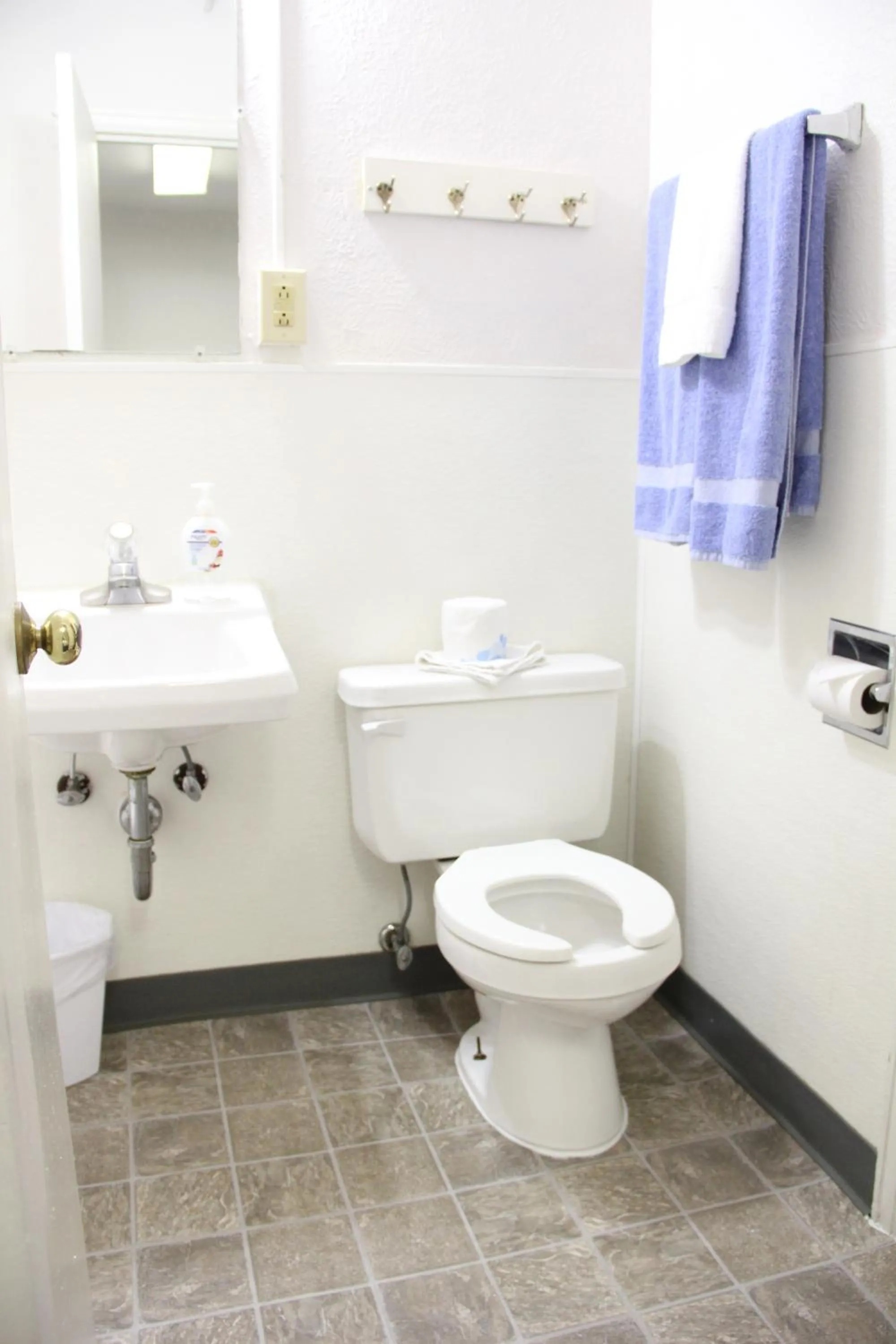 Bathroom in RAD Hostel