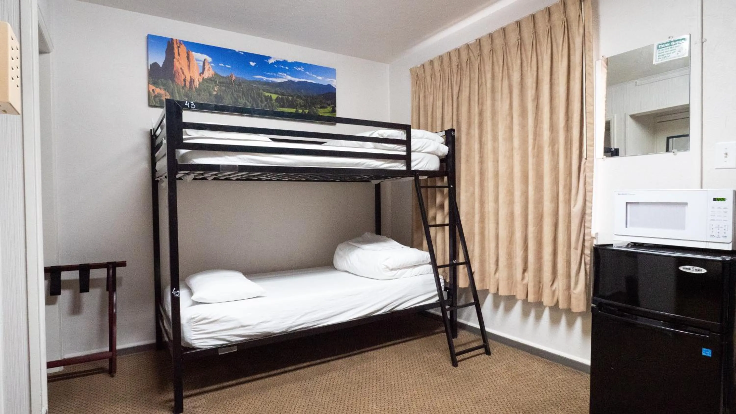 bunk bed, Bed in RAD Hostel