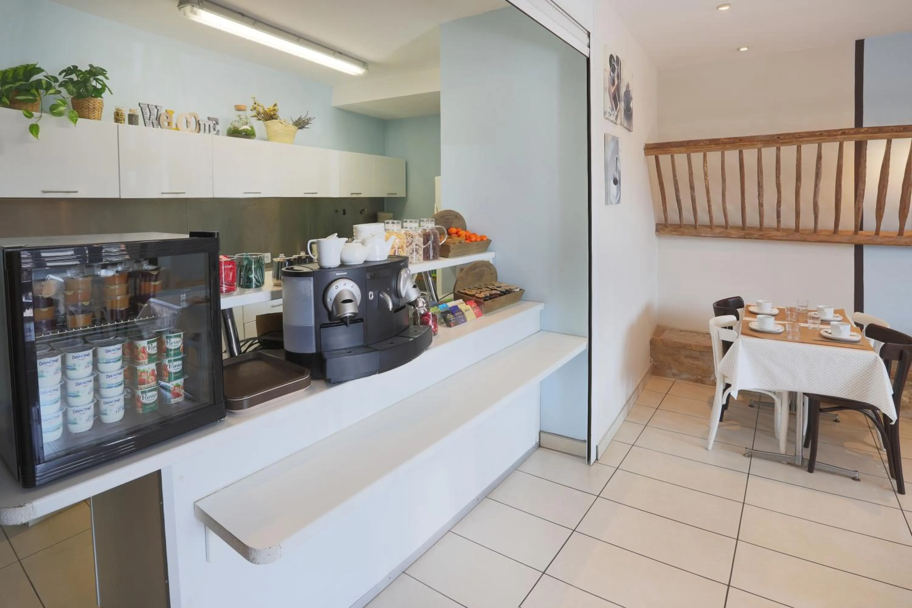 Breakfast in L'Aptois Hôtel