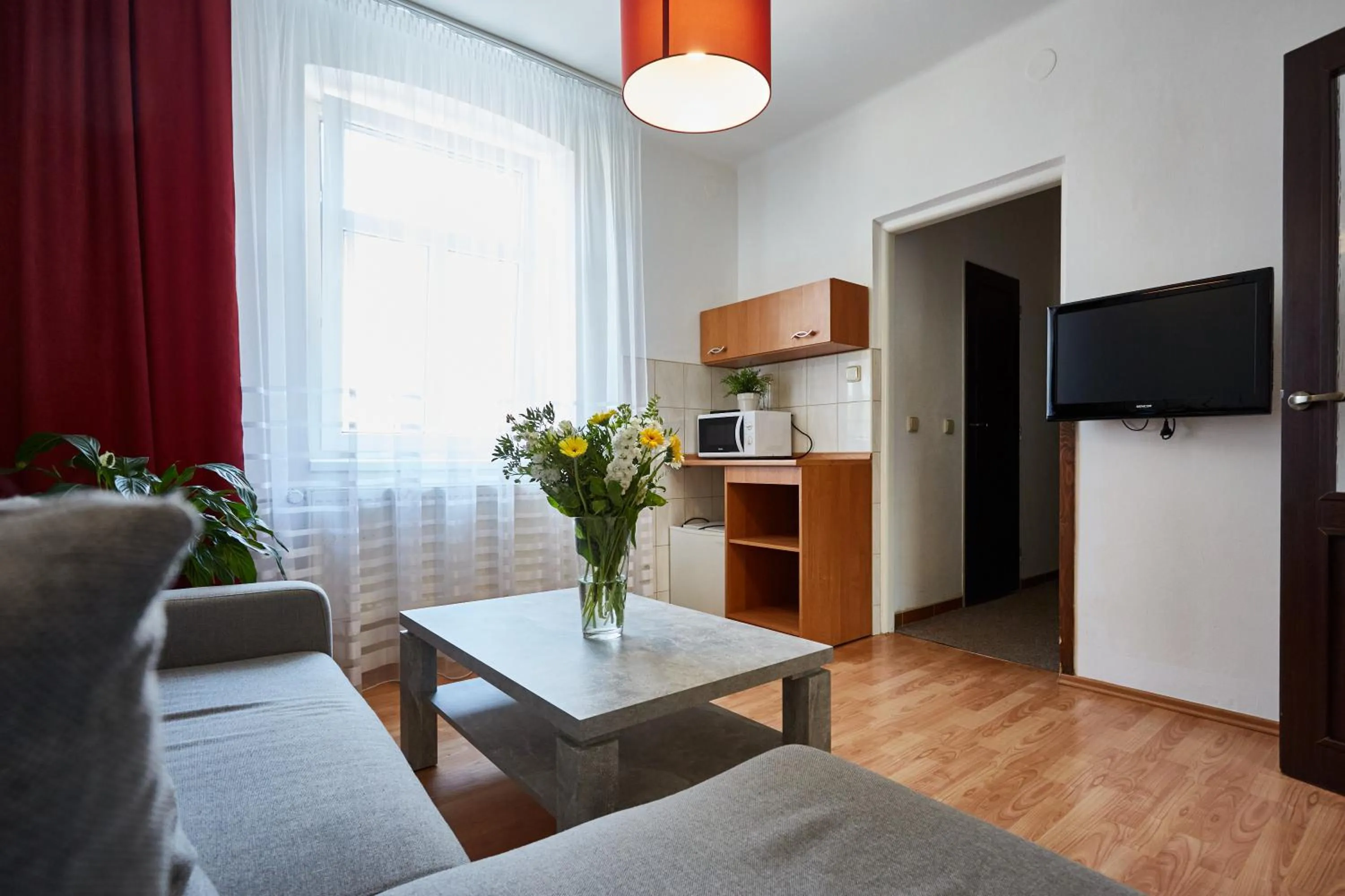 People in Hotel Slunce