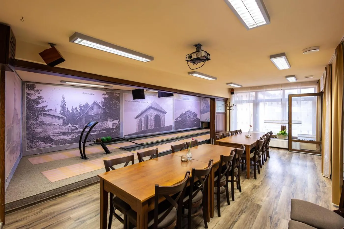 Bowling in Hotel Slunce