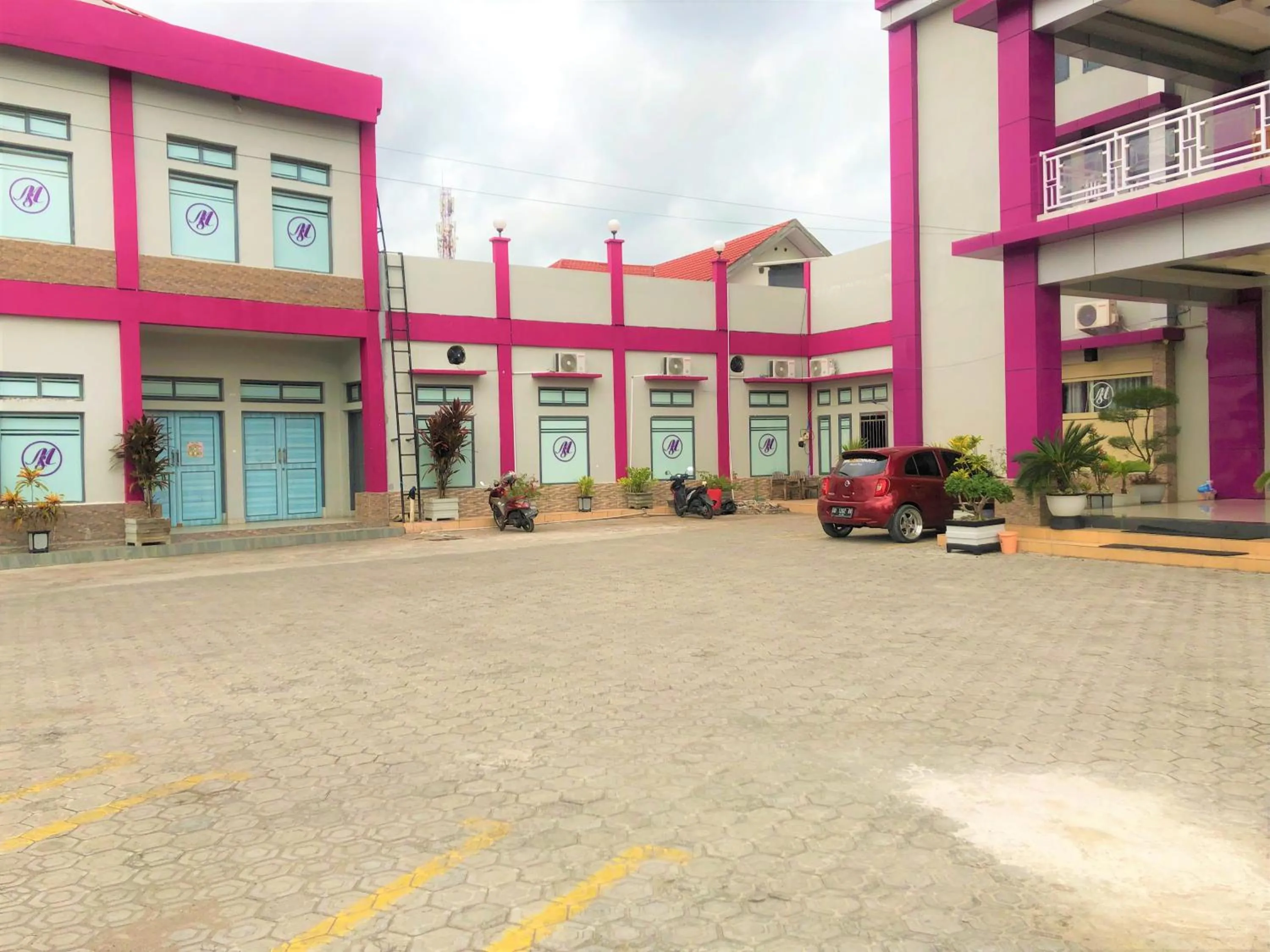 Property building in MS Hotel Pinrang Mitra RedDoorz
