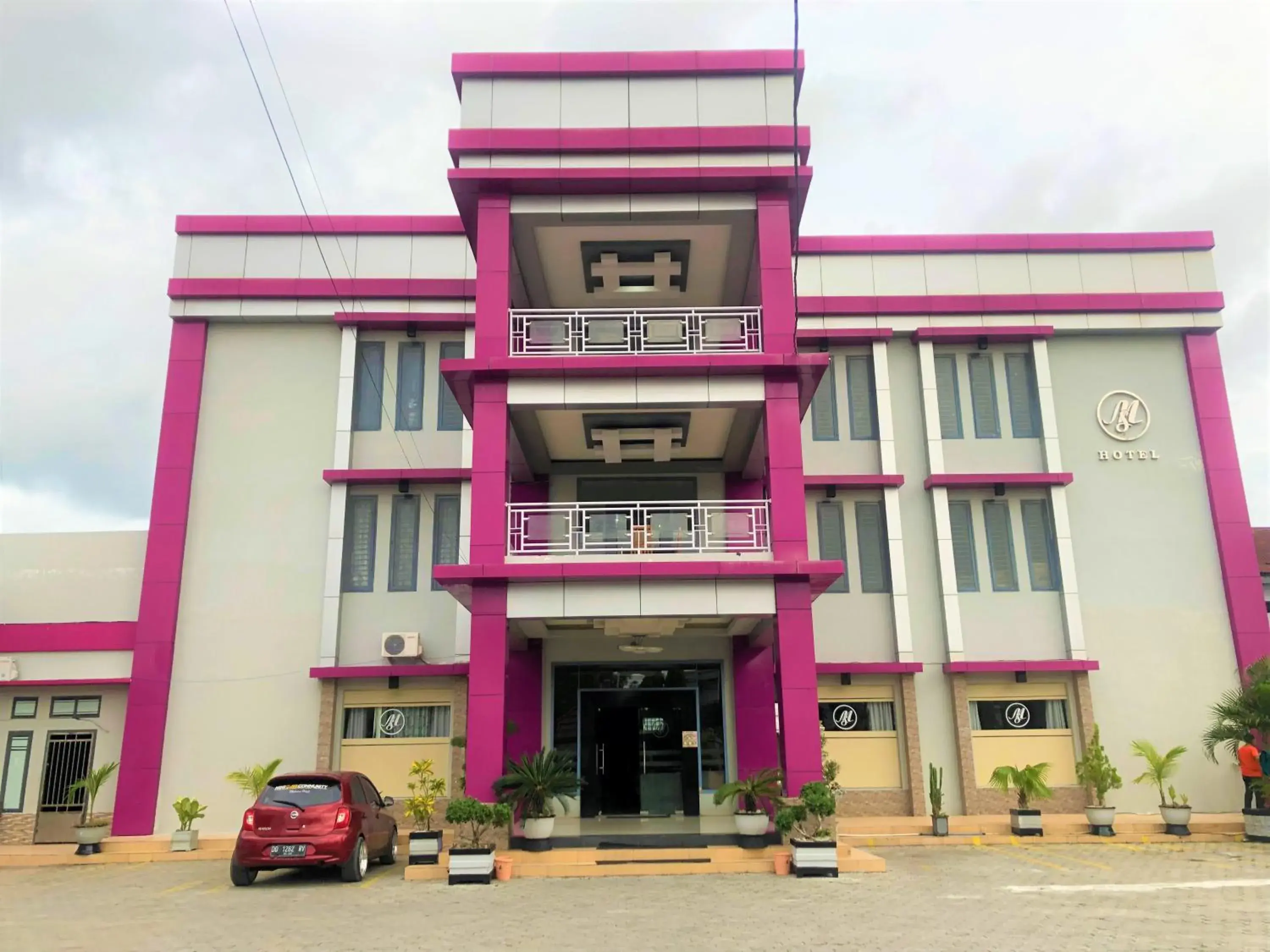 MS Hotel Pinrang Mitra RedDoorz MS Hotel Pinrang Mitra RedDoorz