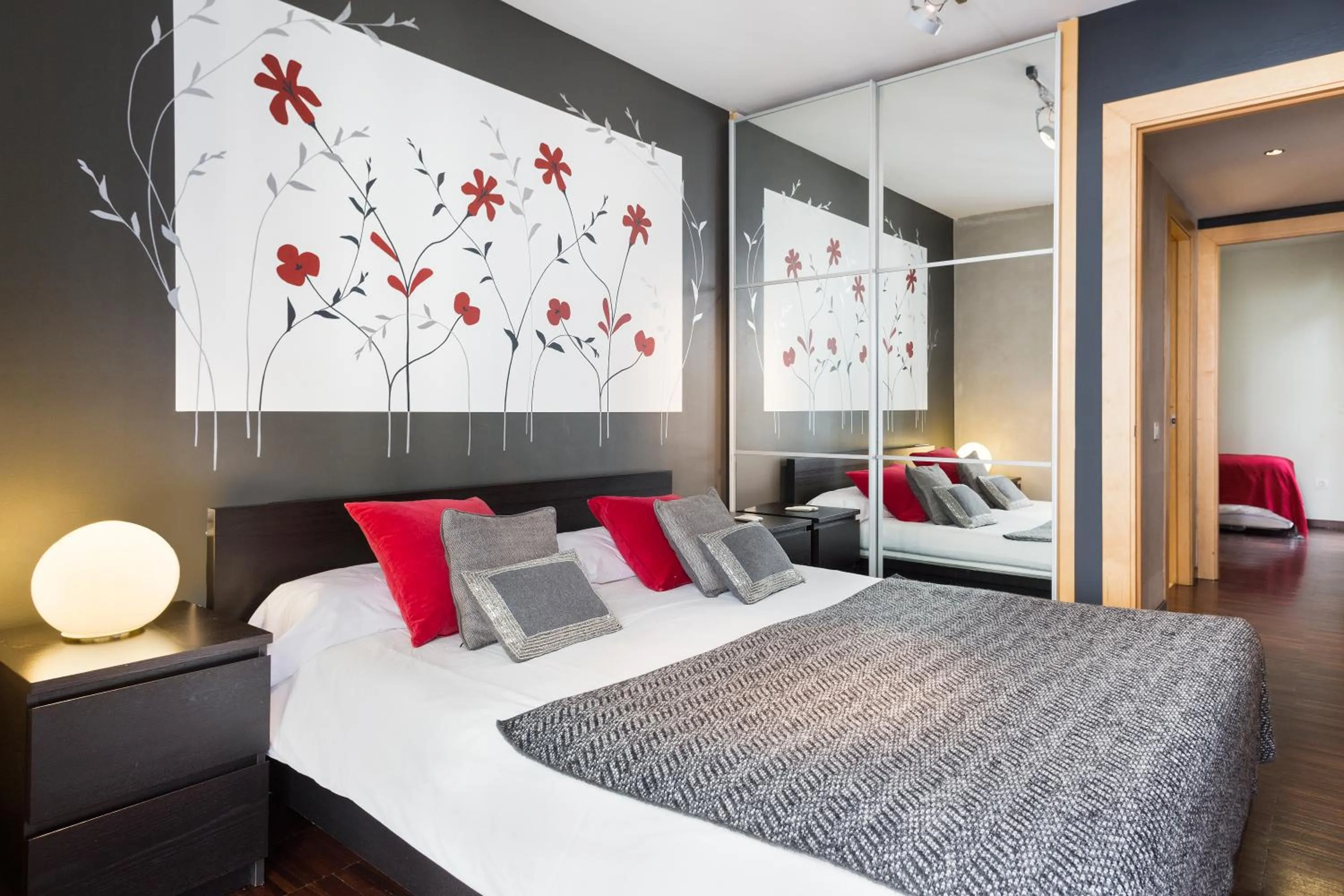 Bedroom, Bed in My Space Barcelona Executive Apartments Center