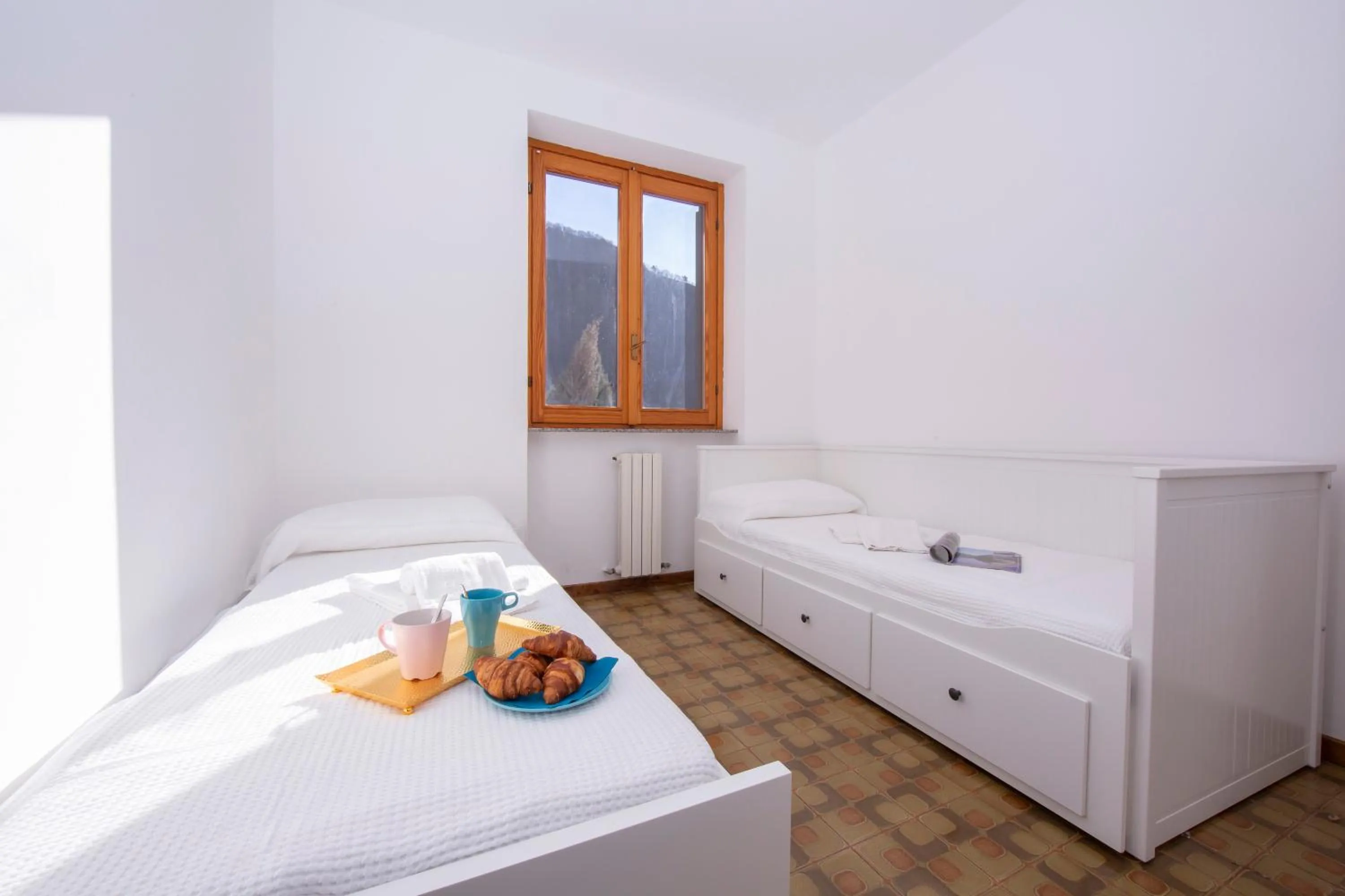 Bedroom, Bed in Balcone di Perledo