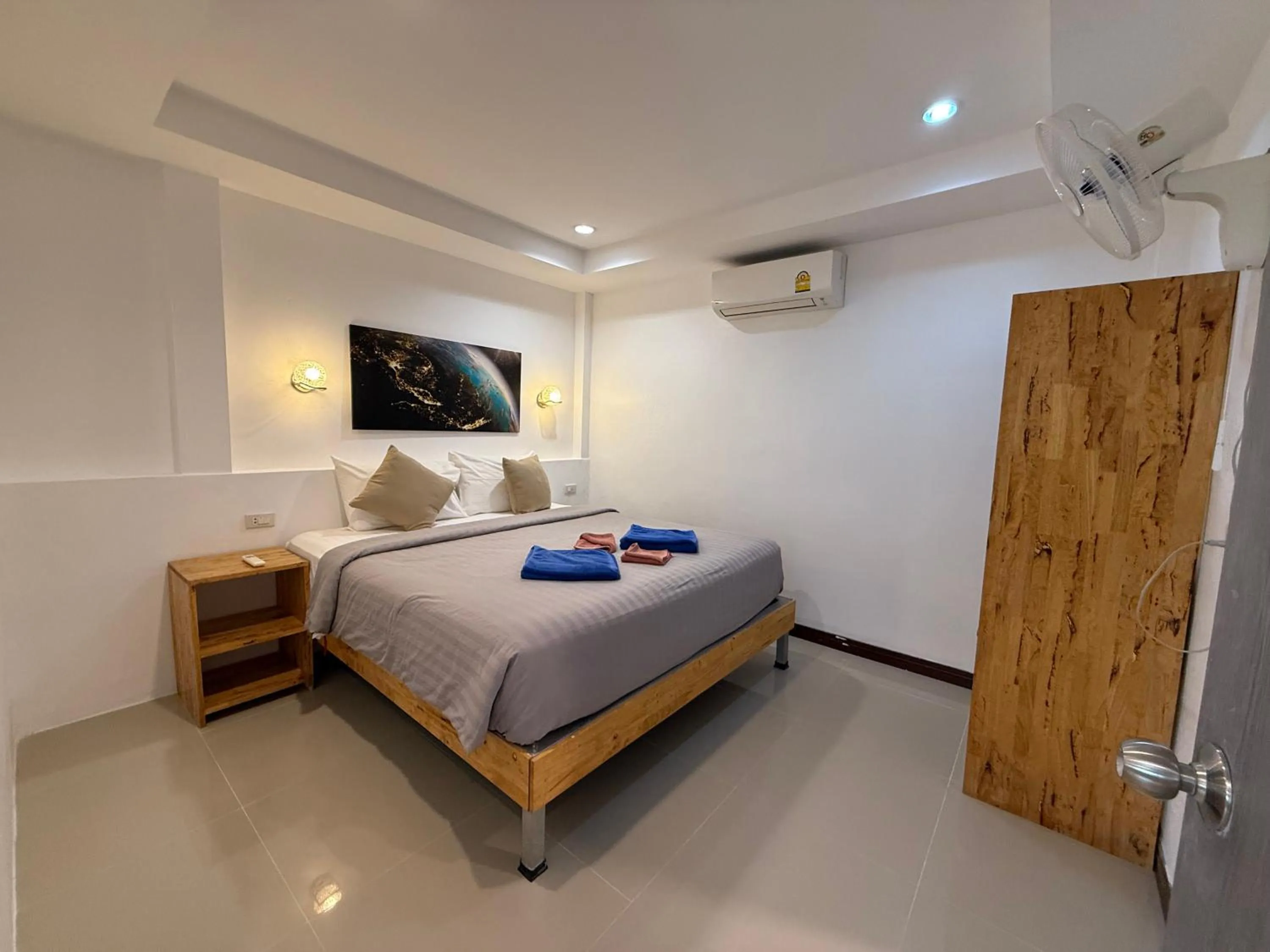 air conditioner, Bed in CheeVa Beach Resort