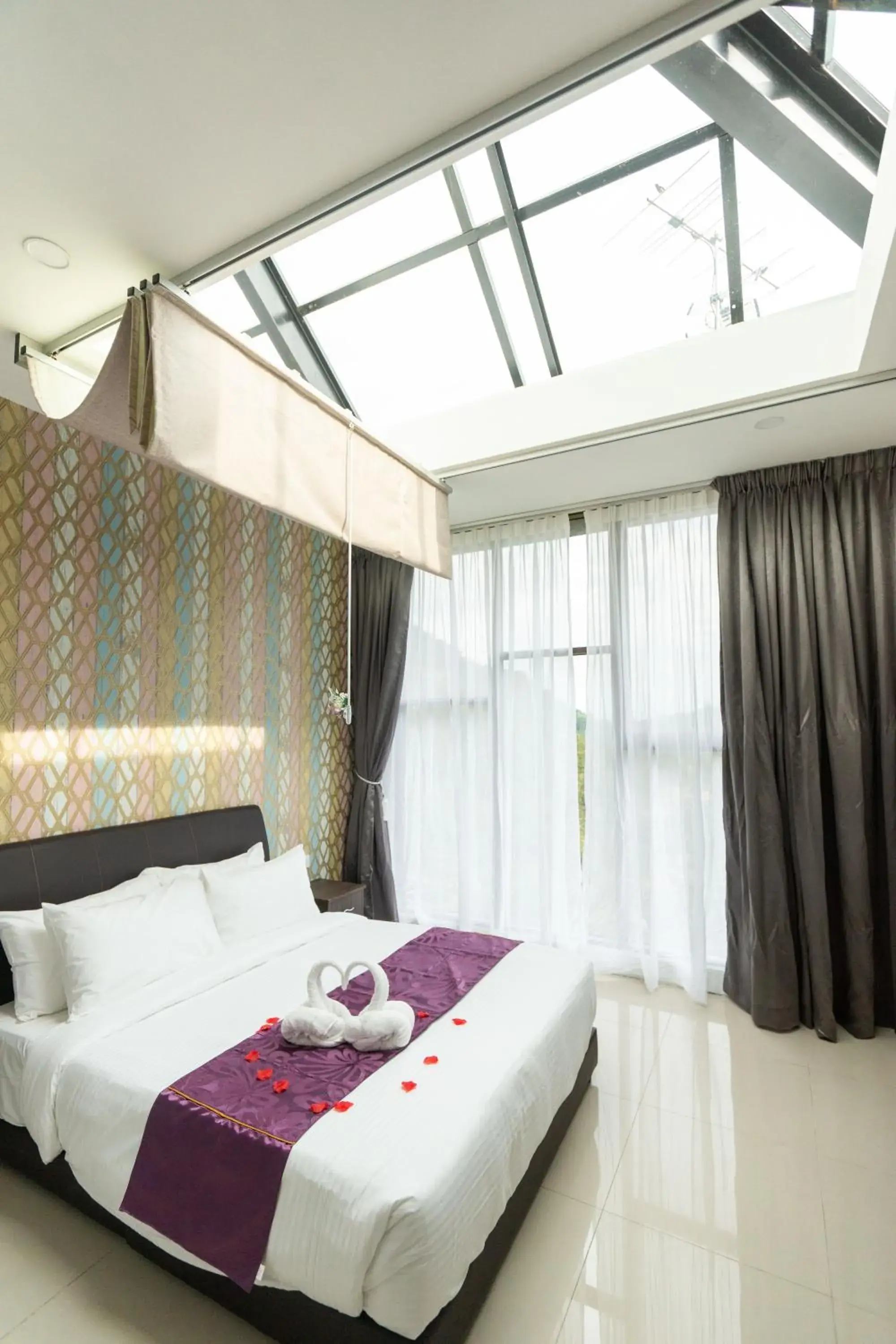 Bedroom, Bed in Rock Mountain Bedroom, Bed in Rock Mountain