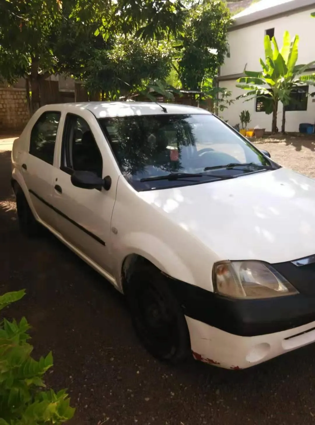 Property building in Hôtel Ambatoloaka