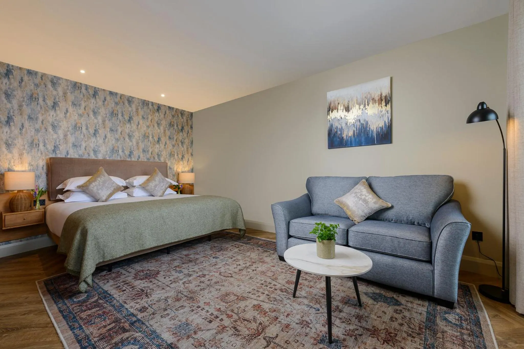 Bed in Manor West Hotel & Leisure Club