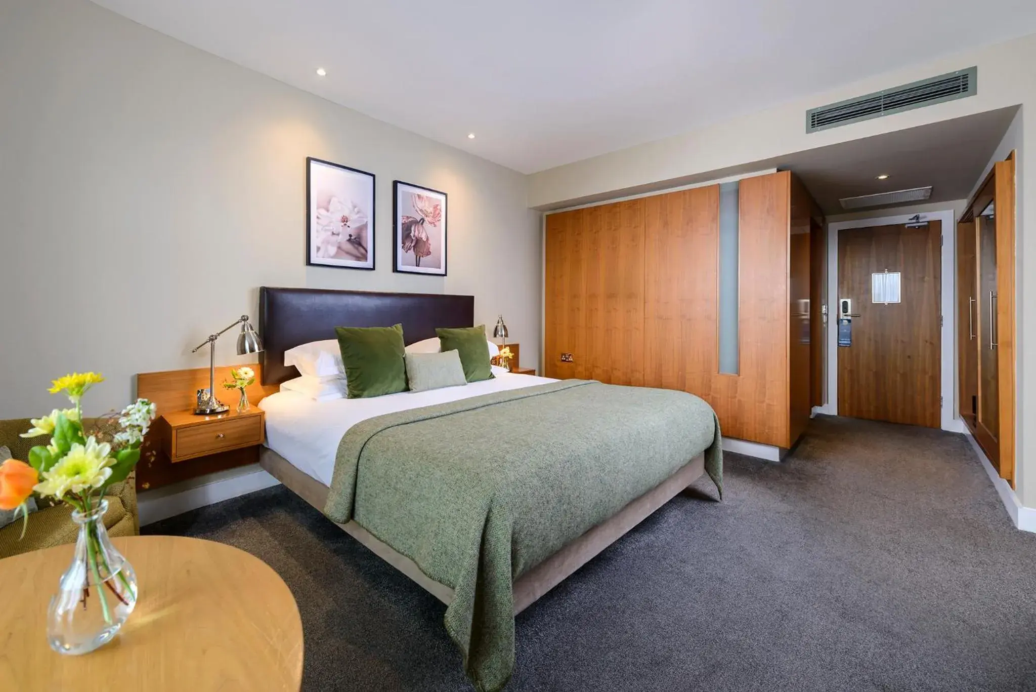 Deluxe Double Room in Manor West Hotel & Leisure Club Deluxe Double Room in Manor West Hotel & Leisure Club