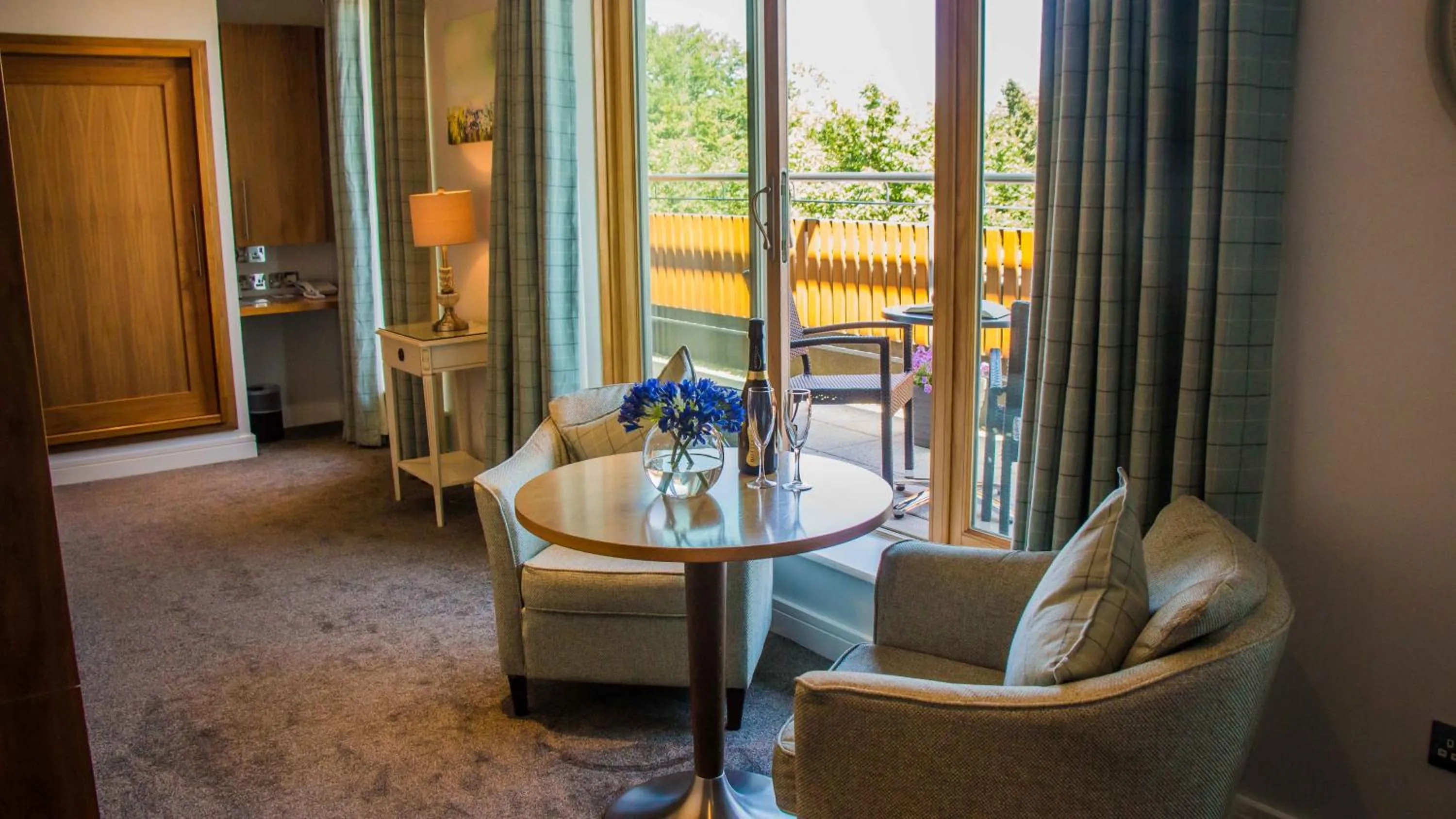 Seating area in Manor West Hotel & Leisure Club