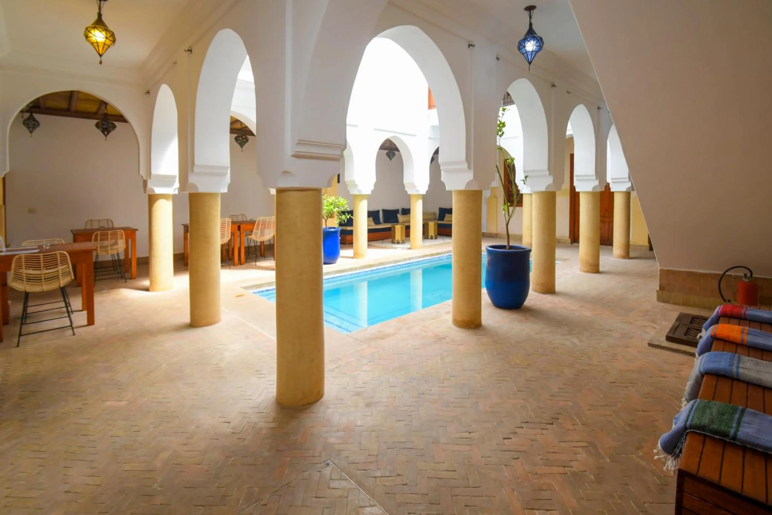 Property building in Riad Berenssi