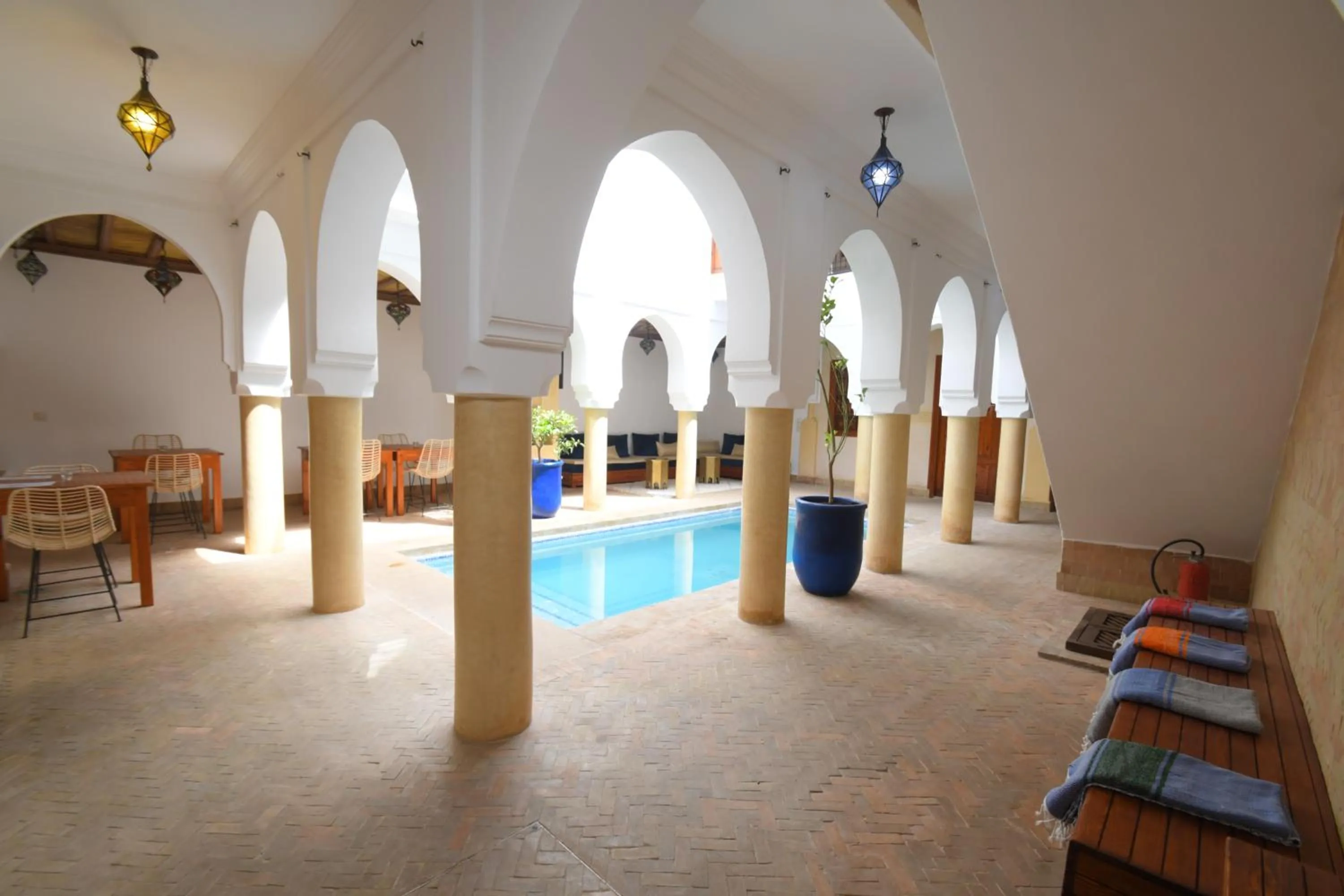 Property building in Riad Berenssi