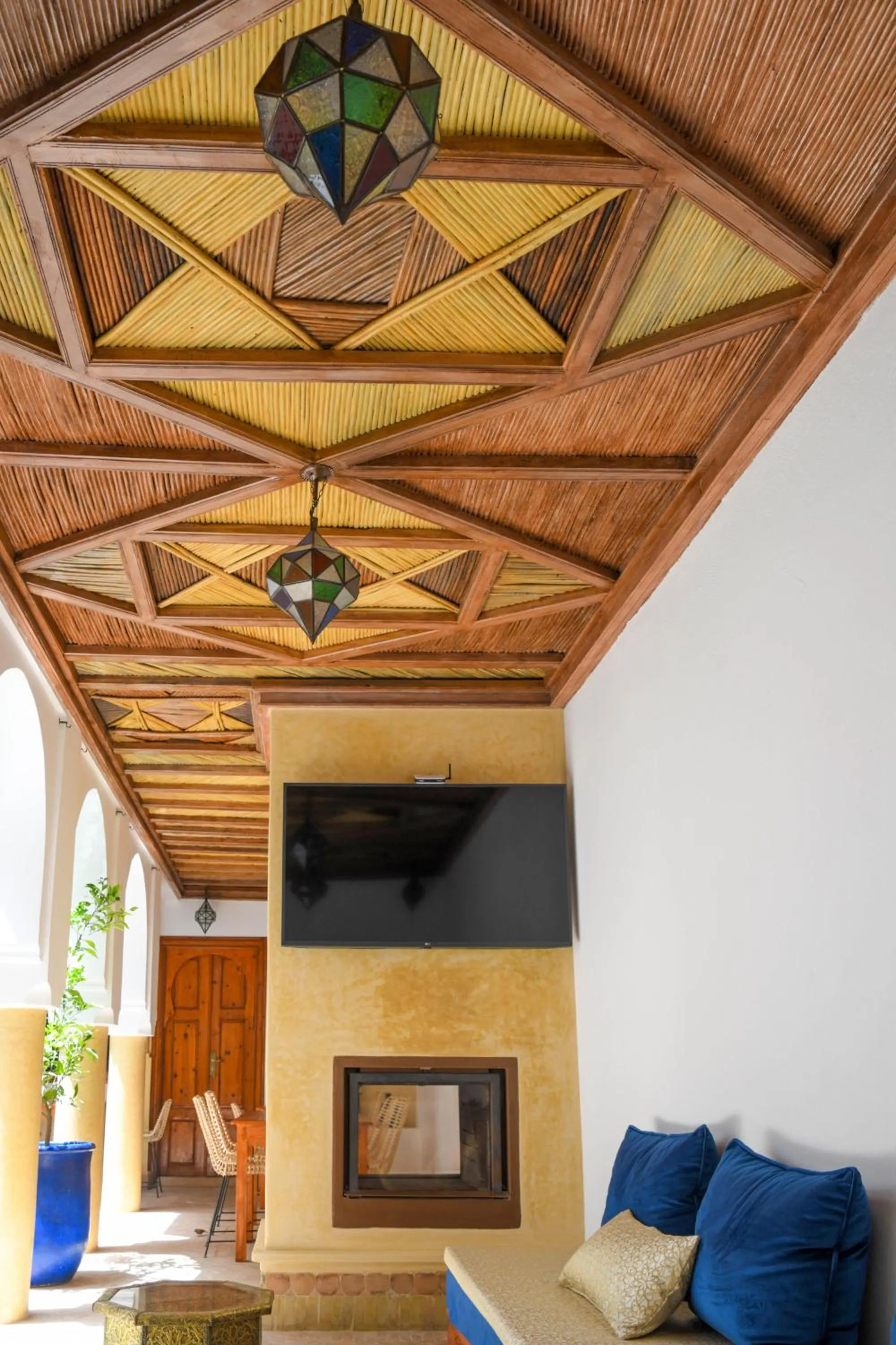 Communal lounge/ TV room in Riad Berenssi