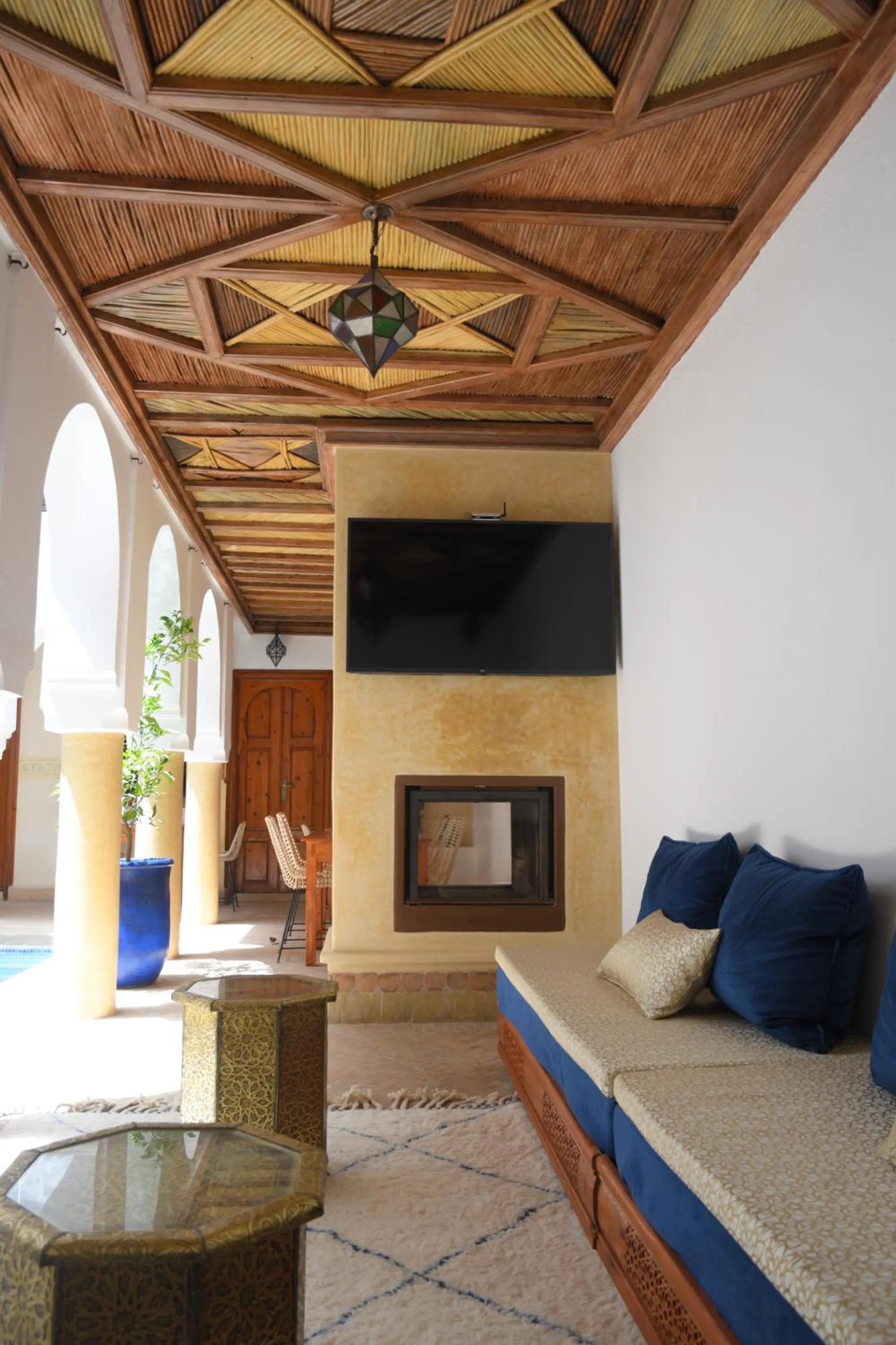 Communal lounge/ TV room in Riad Berenssi