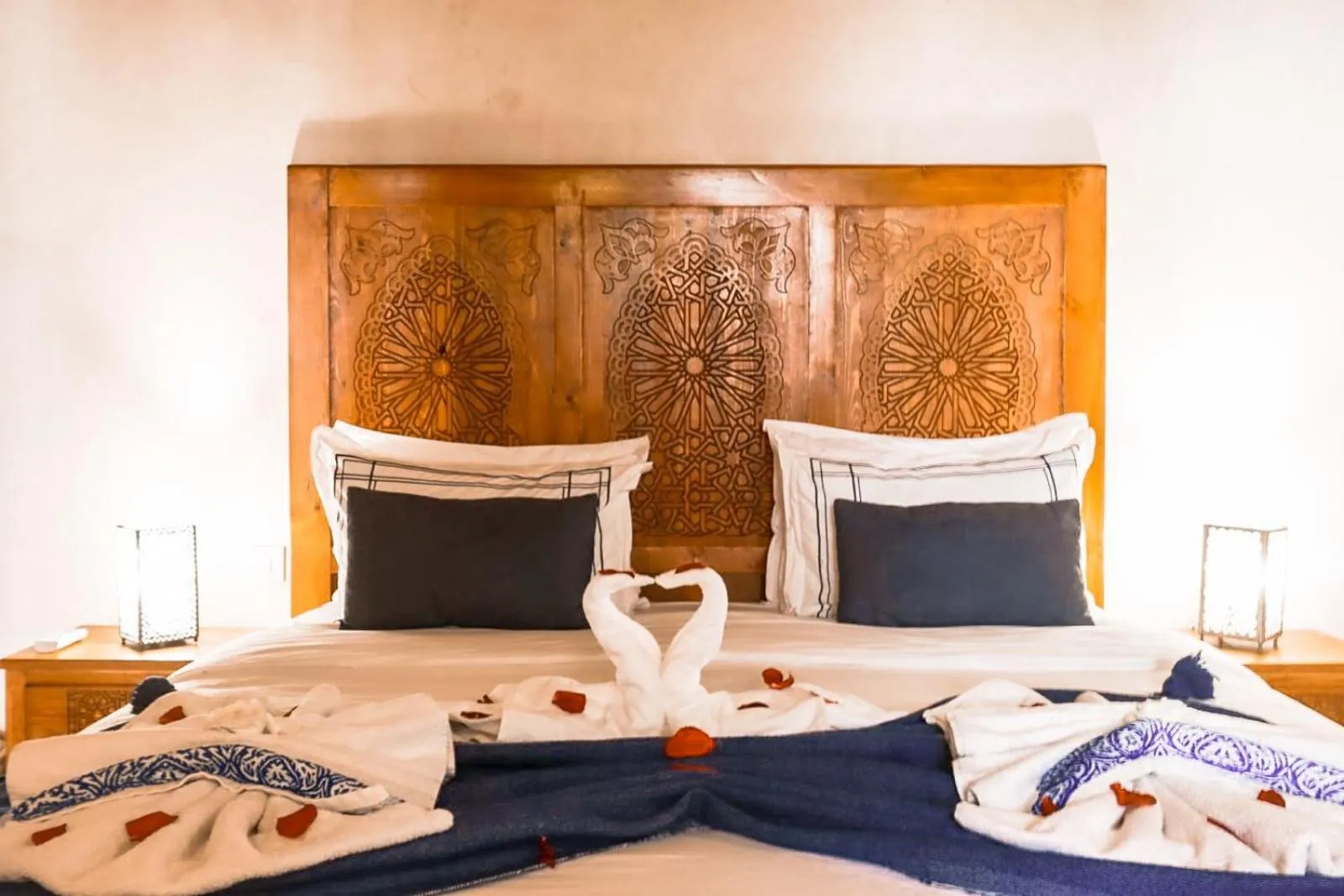 Property building, Bed in Riad Berenssi