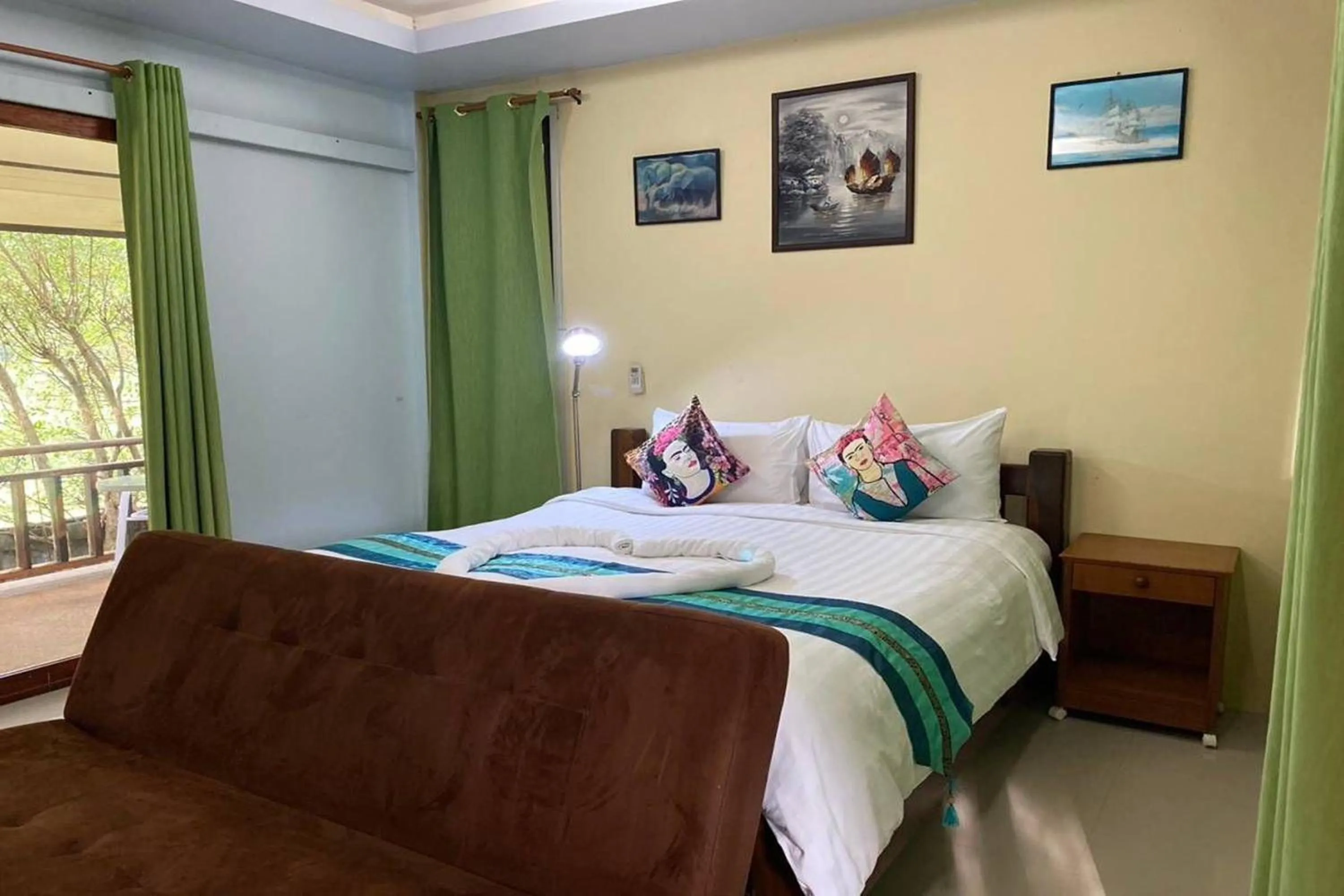 Bedroom, Bed in Tann Anda Resort