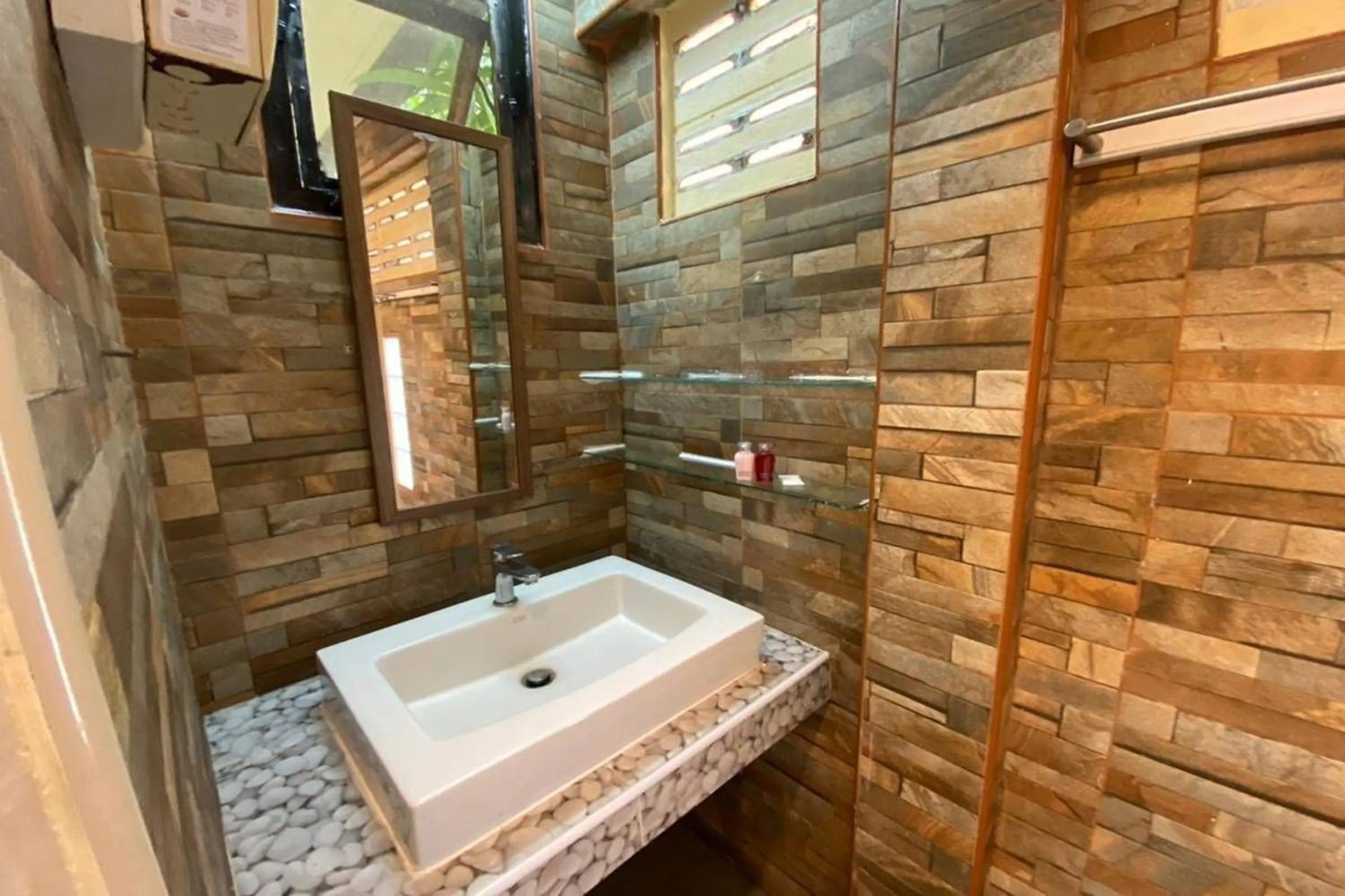 Bathroom in Tann Anda Resort