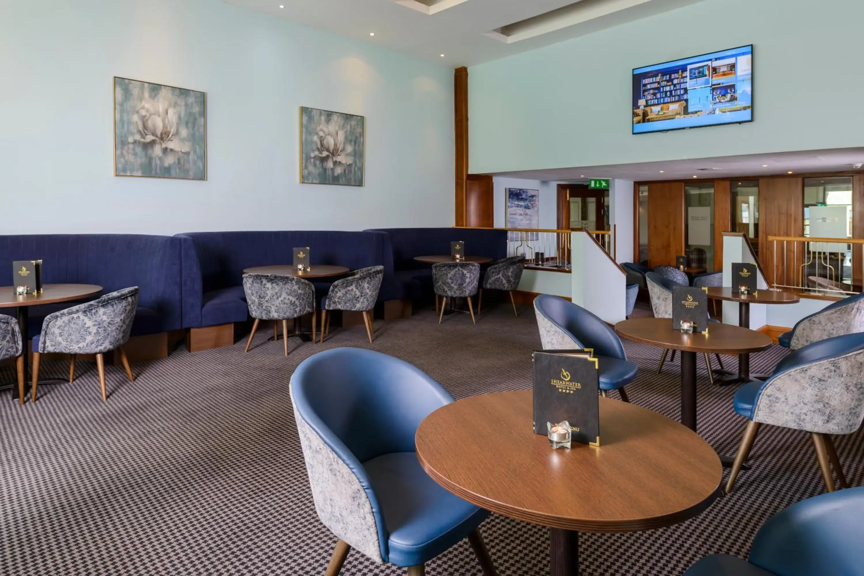 Lounge or bar in Shearwater Hotel & Spa Lounge or bar in Shearwater Hotel & Spa